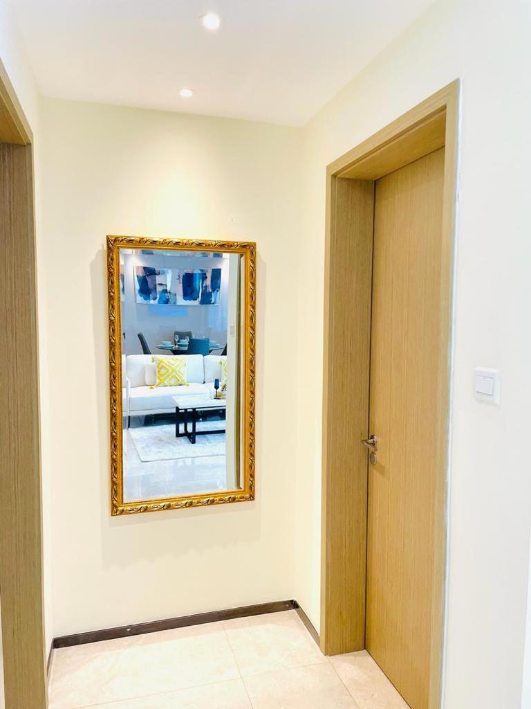 2Bedroom GTC Luxury Apartment 28th floor views view 5