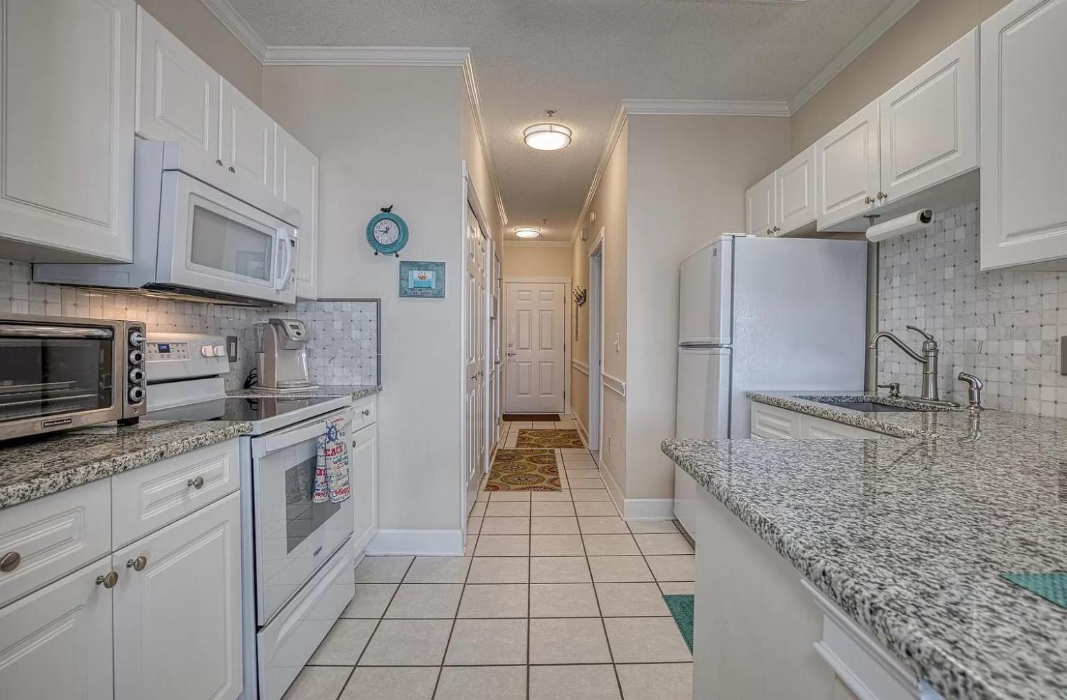 Beach, Golf, Relax: Myrtle Condo view 2