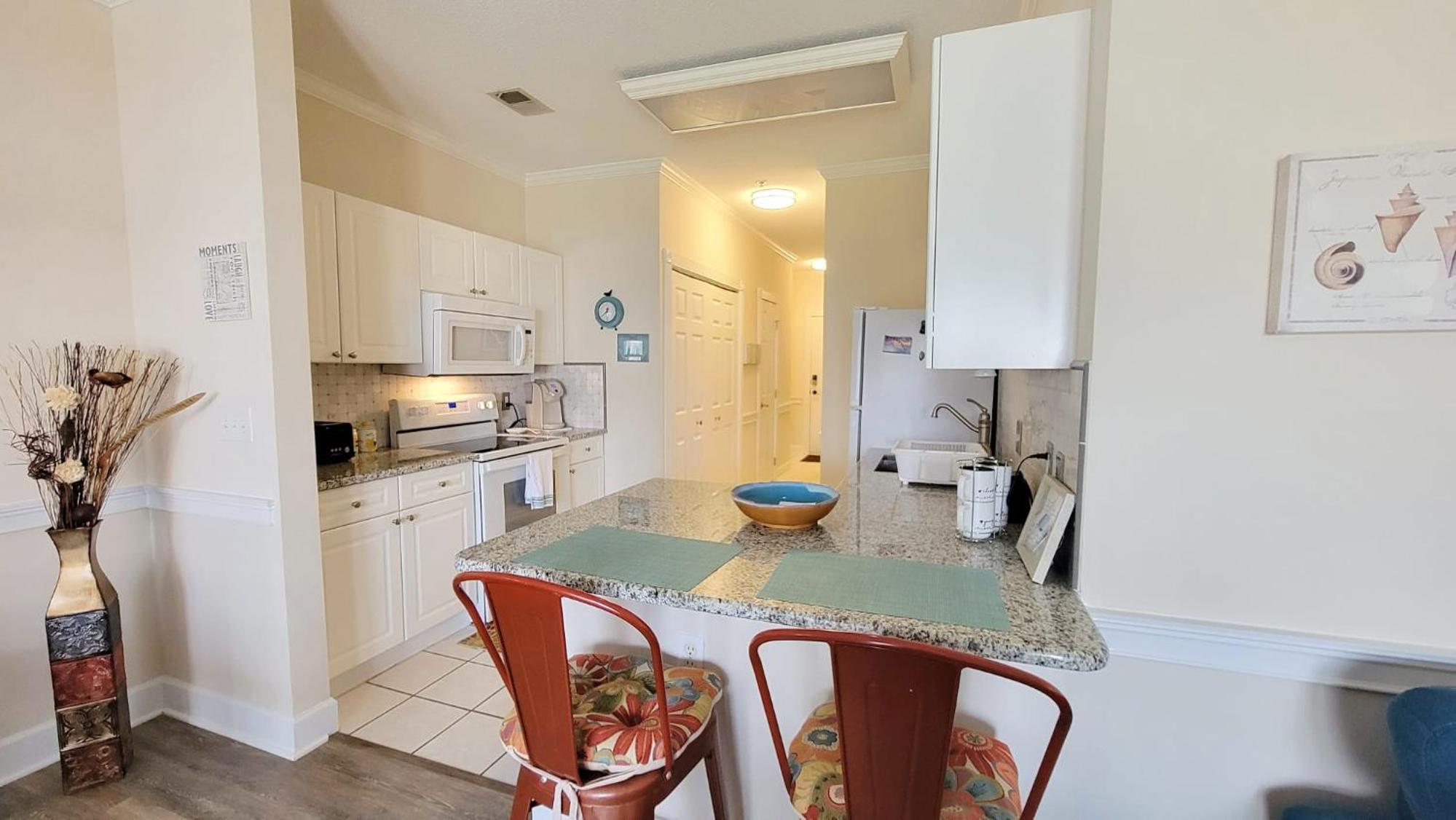 Beach, Golf, Relax: Myrtle Condo view 3