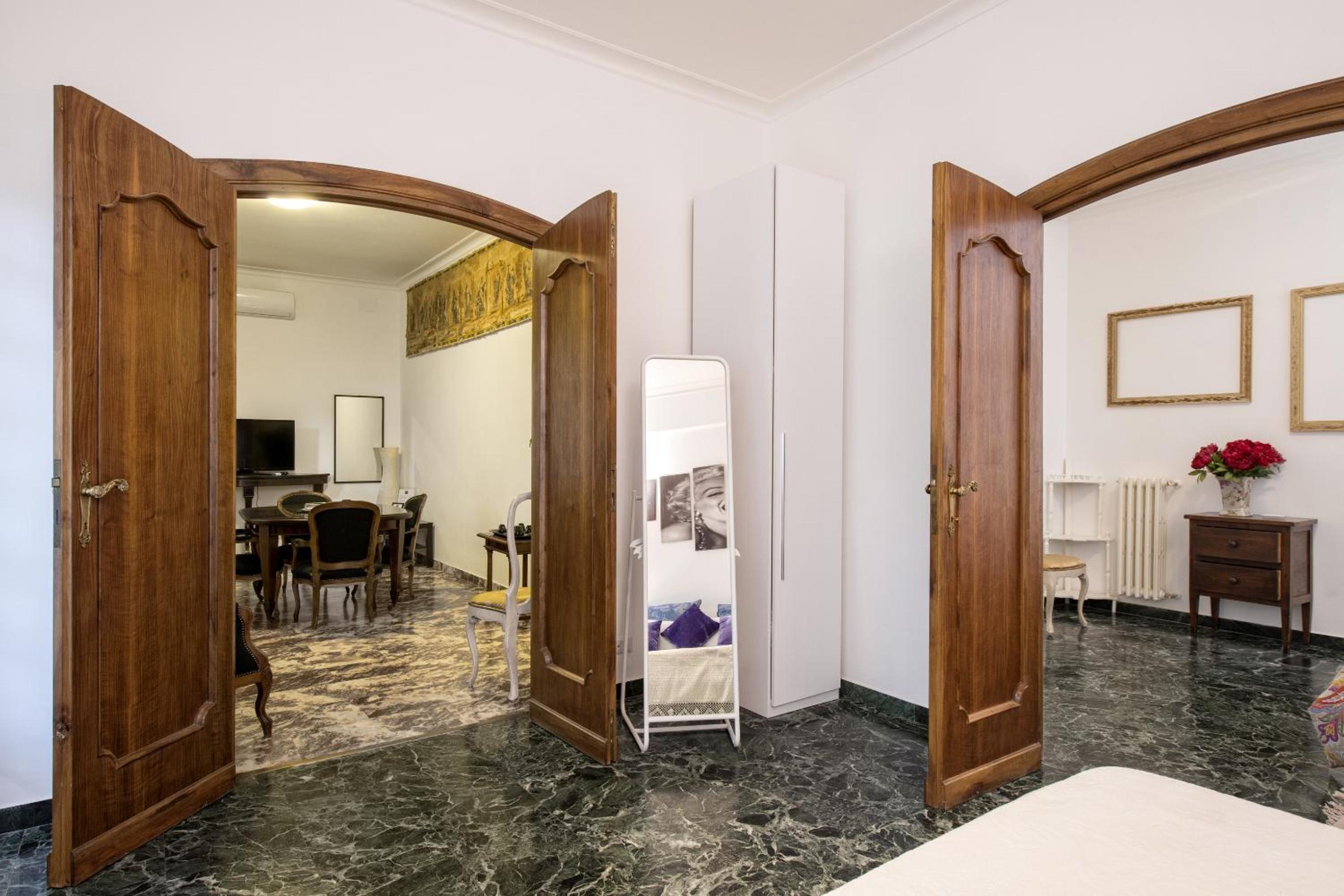 Vatican House Apartment
