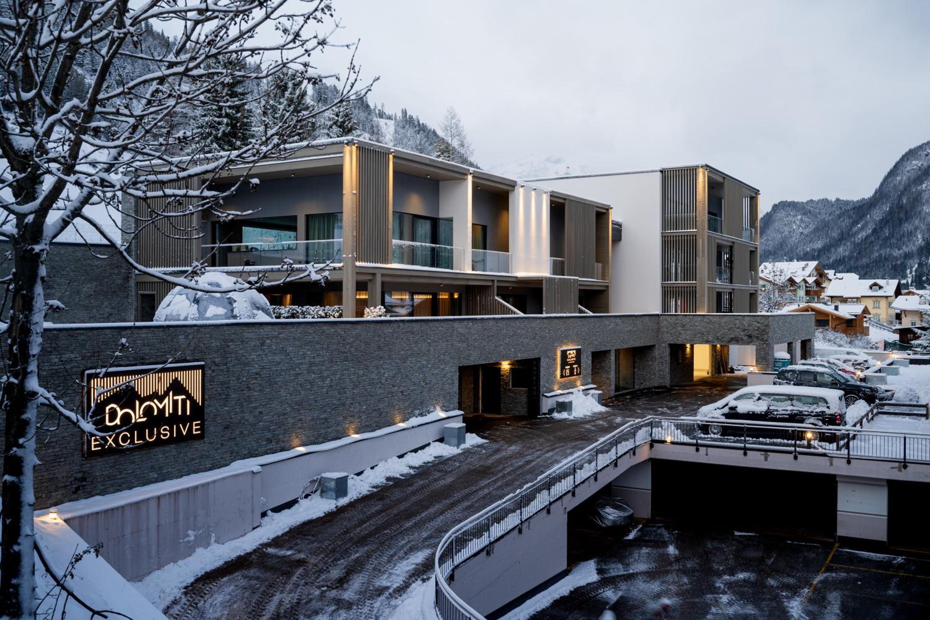 DOLOMITI EXCLUSIVE YOUR MOUNTAIN SUITE view 3