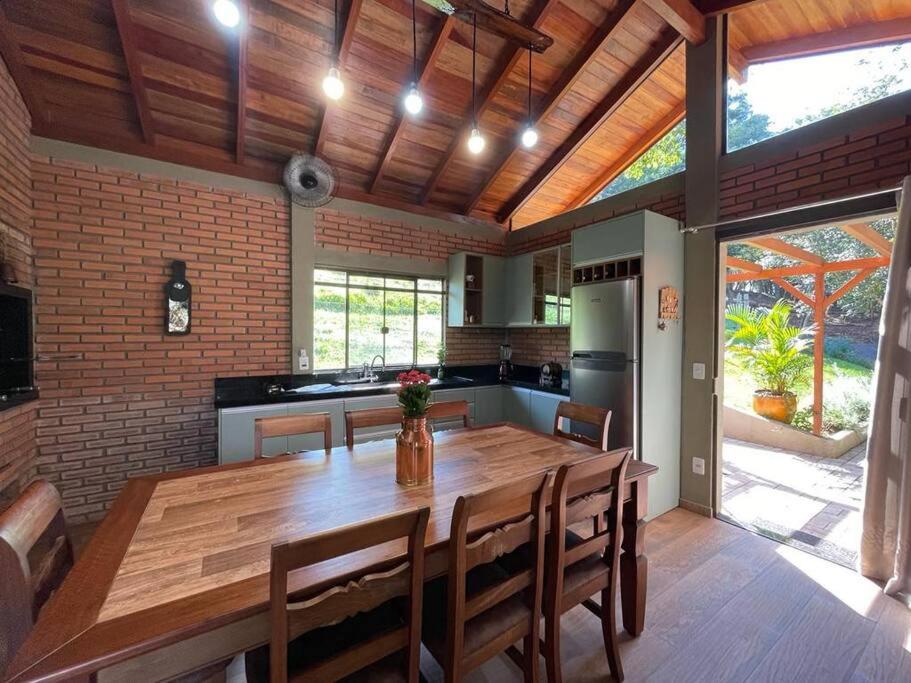 Casinha charmosa e muito verde em Bom Princípio