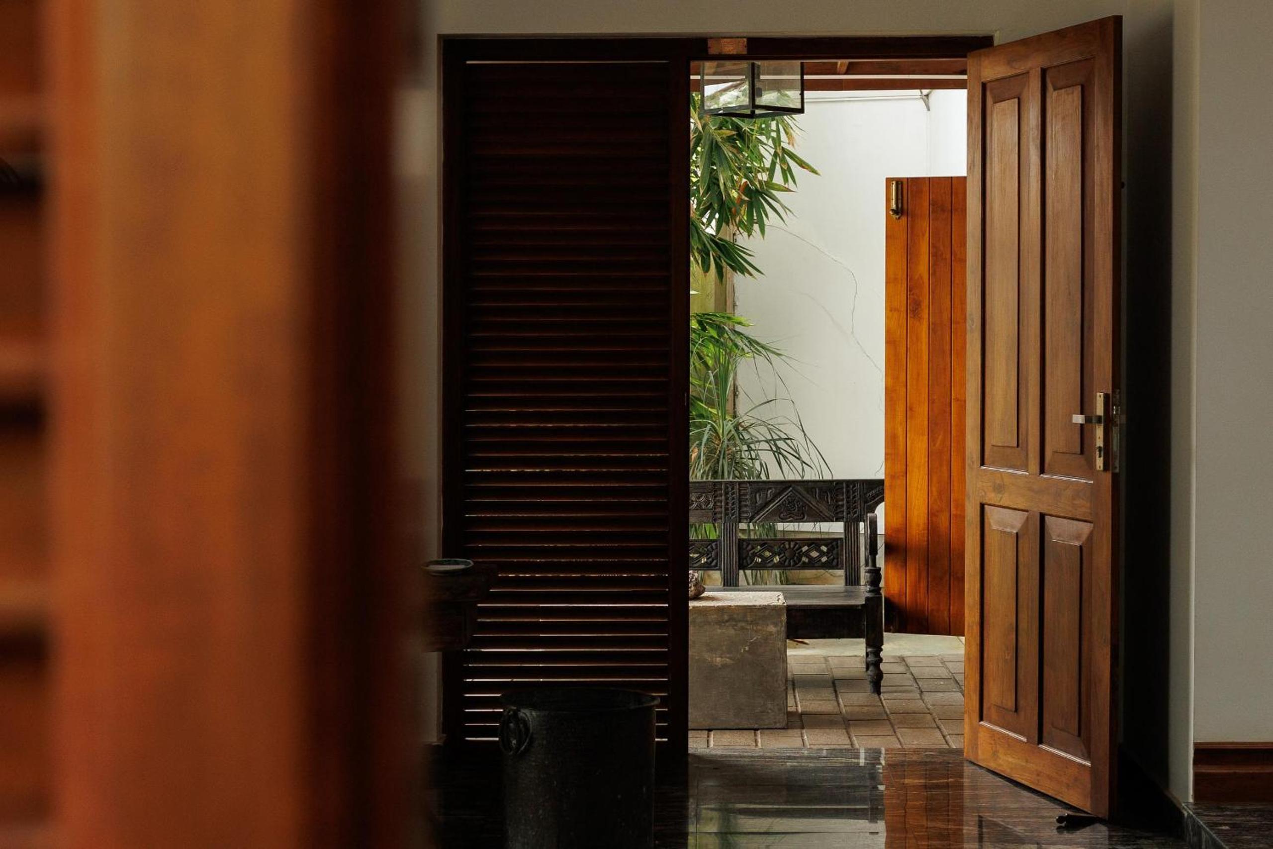 Villa White Queen Resort & Spa