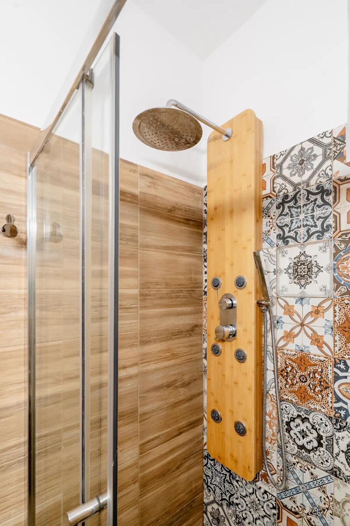 Brand New Modern Lux Apartment close to Historical Center!