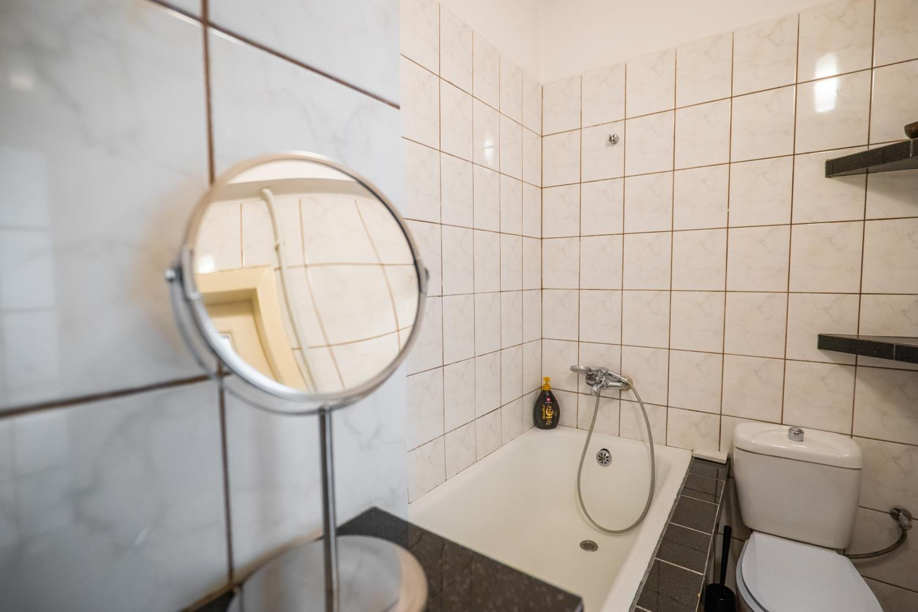 Bucharest Cozy Studio view 5
