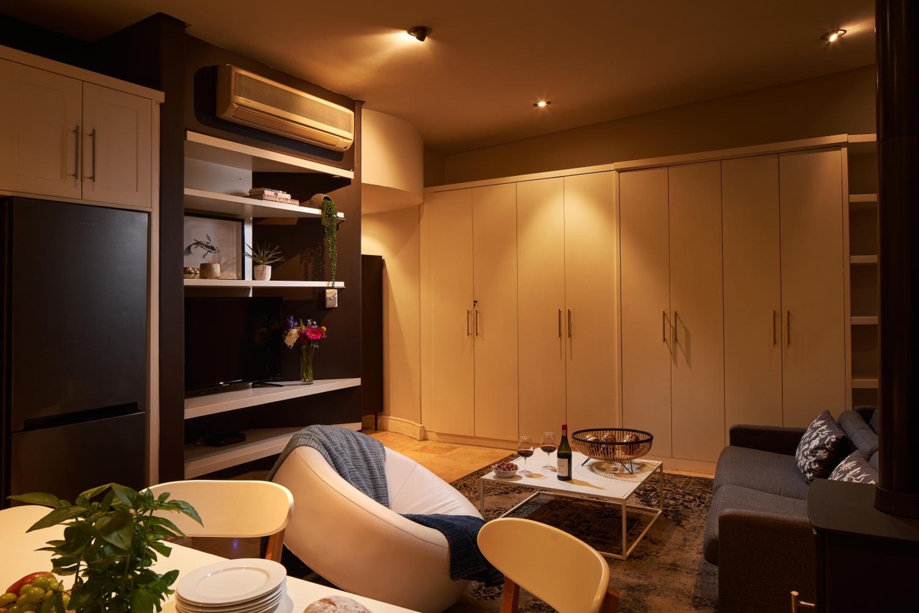 22 Eikehoff Apartment