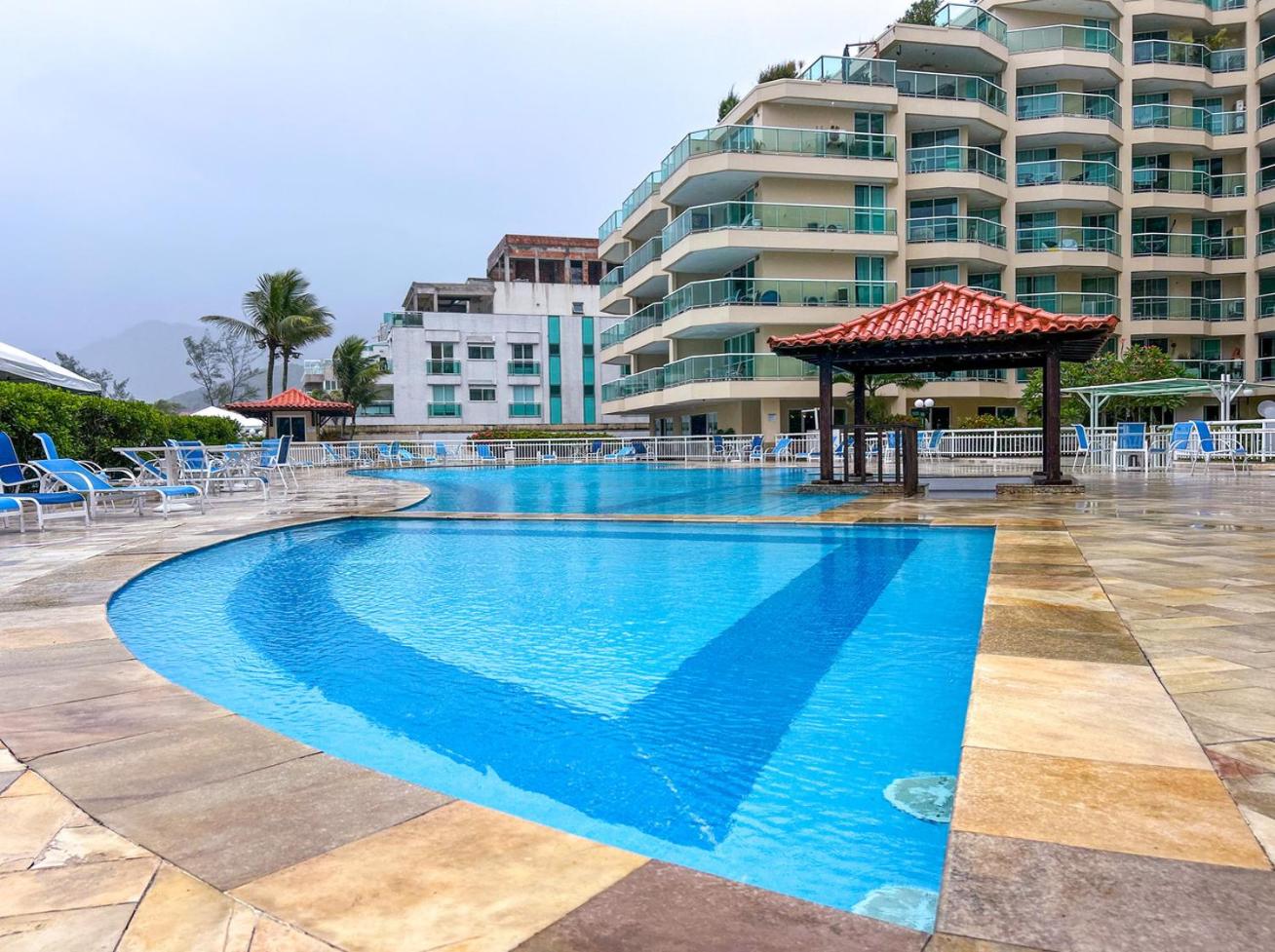 Flat a beira mar no Recreio dos Bandeirantes RJ