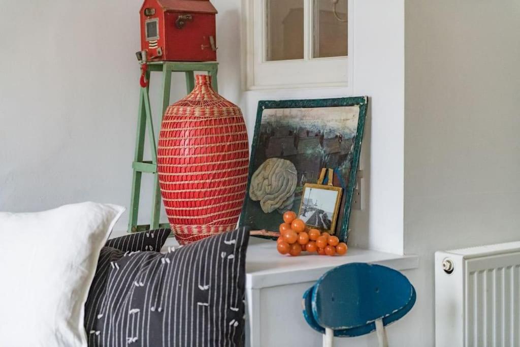 Folkestone Terrace - quirky vibe holiday home