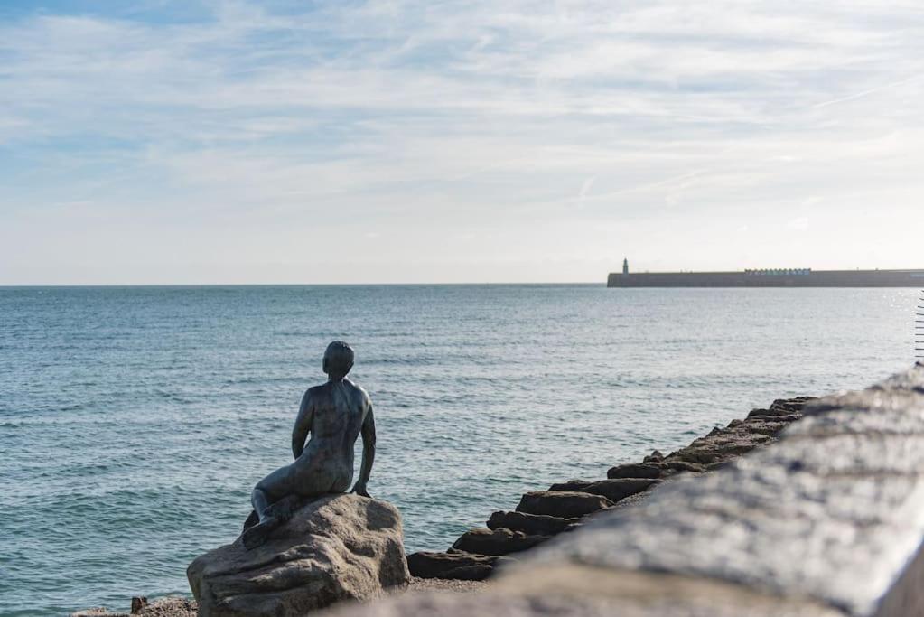 Folkestone Terrace - quirky vibe holiday home