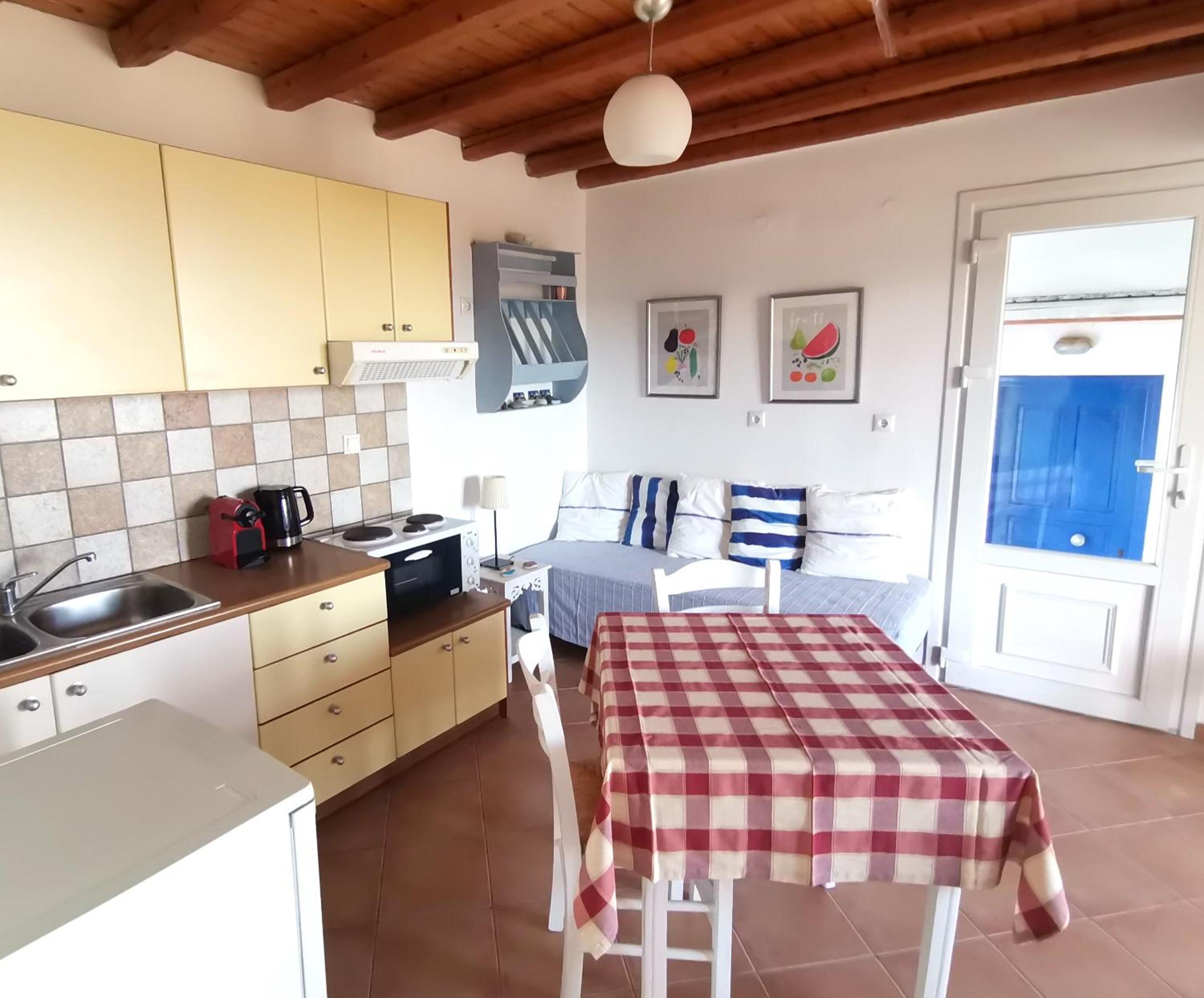 Maroussa's Apartments