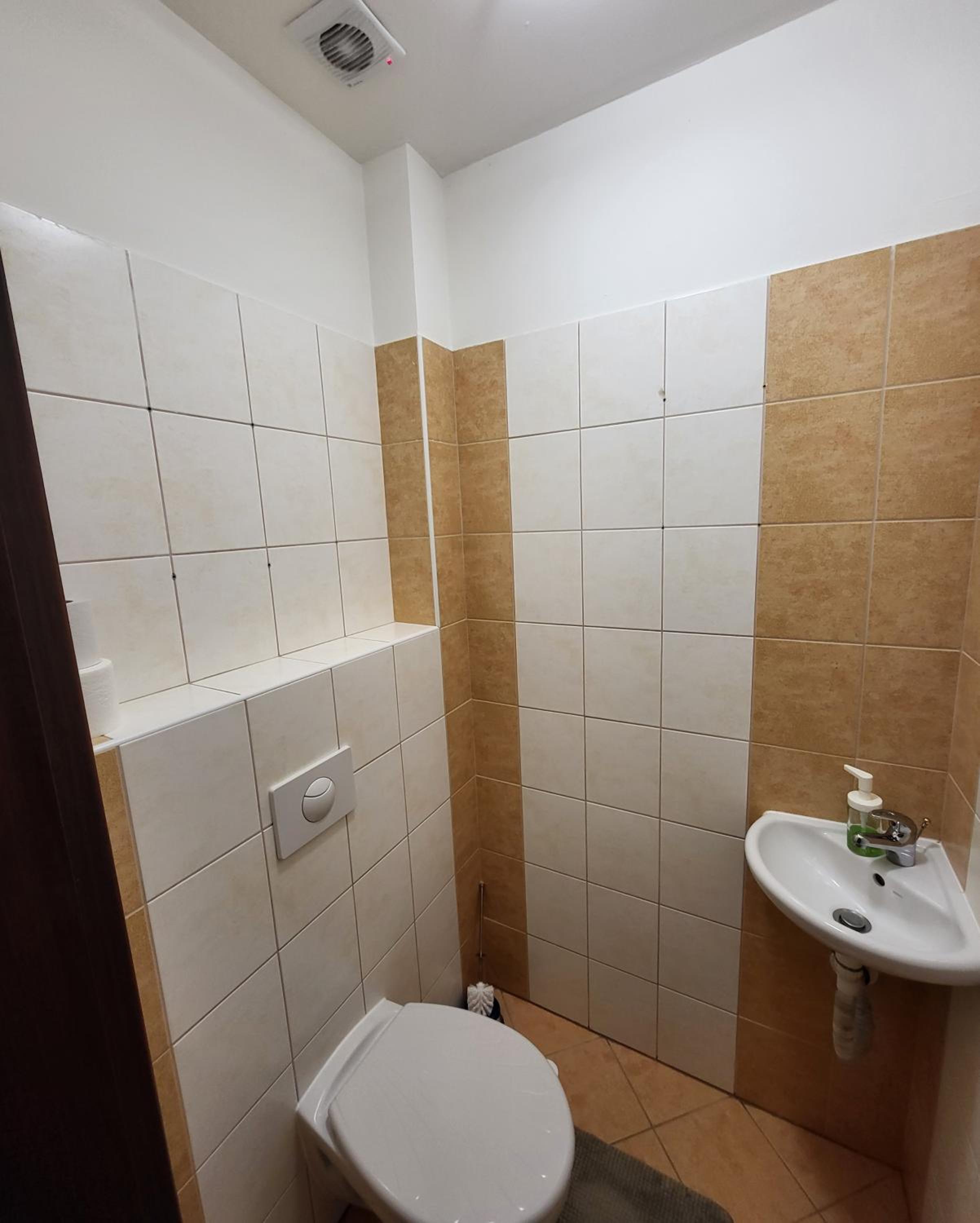 Photo 37