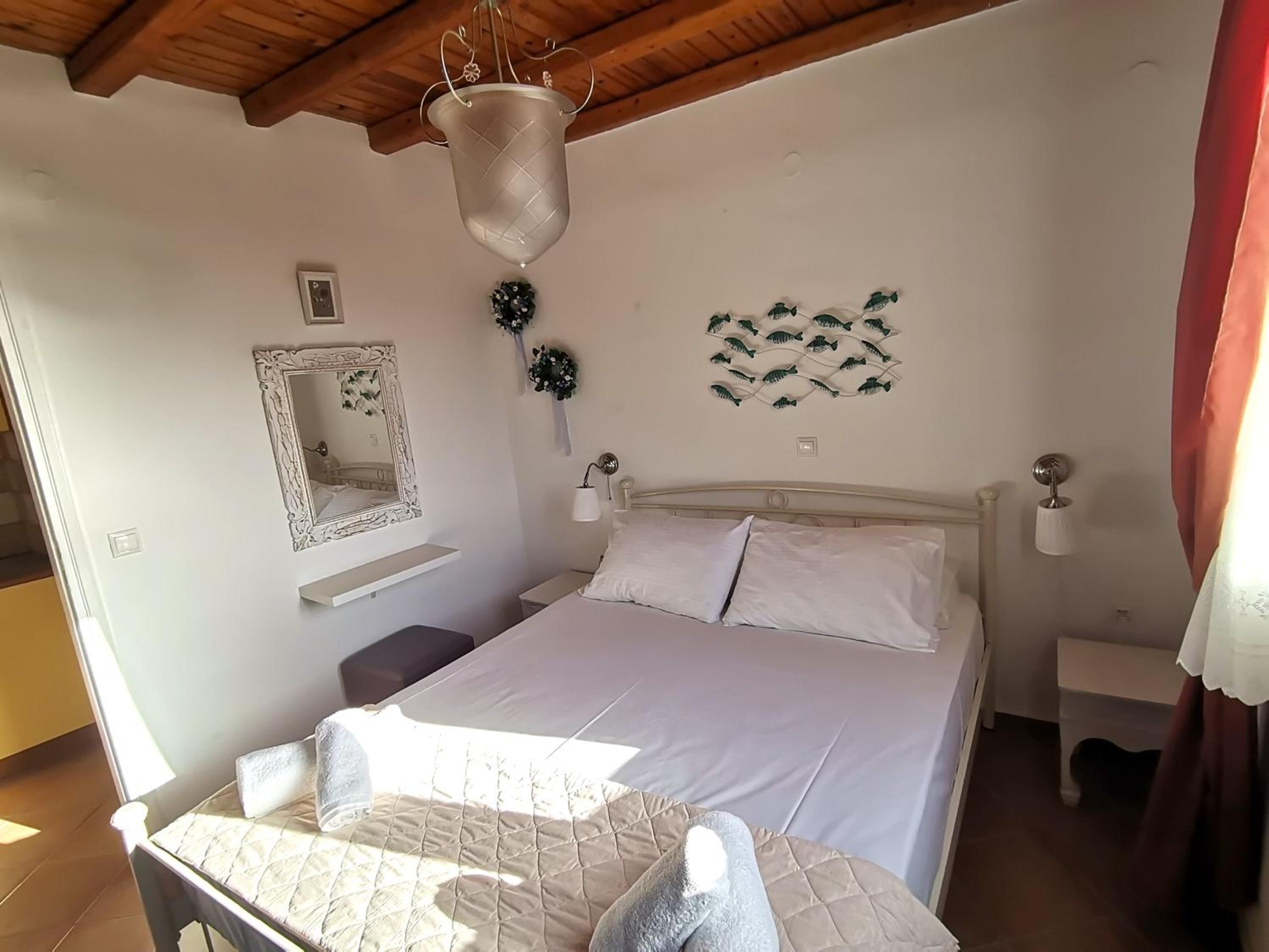 Maroussa's Apartments