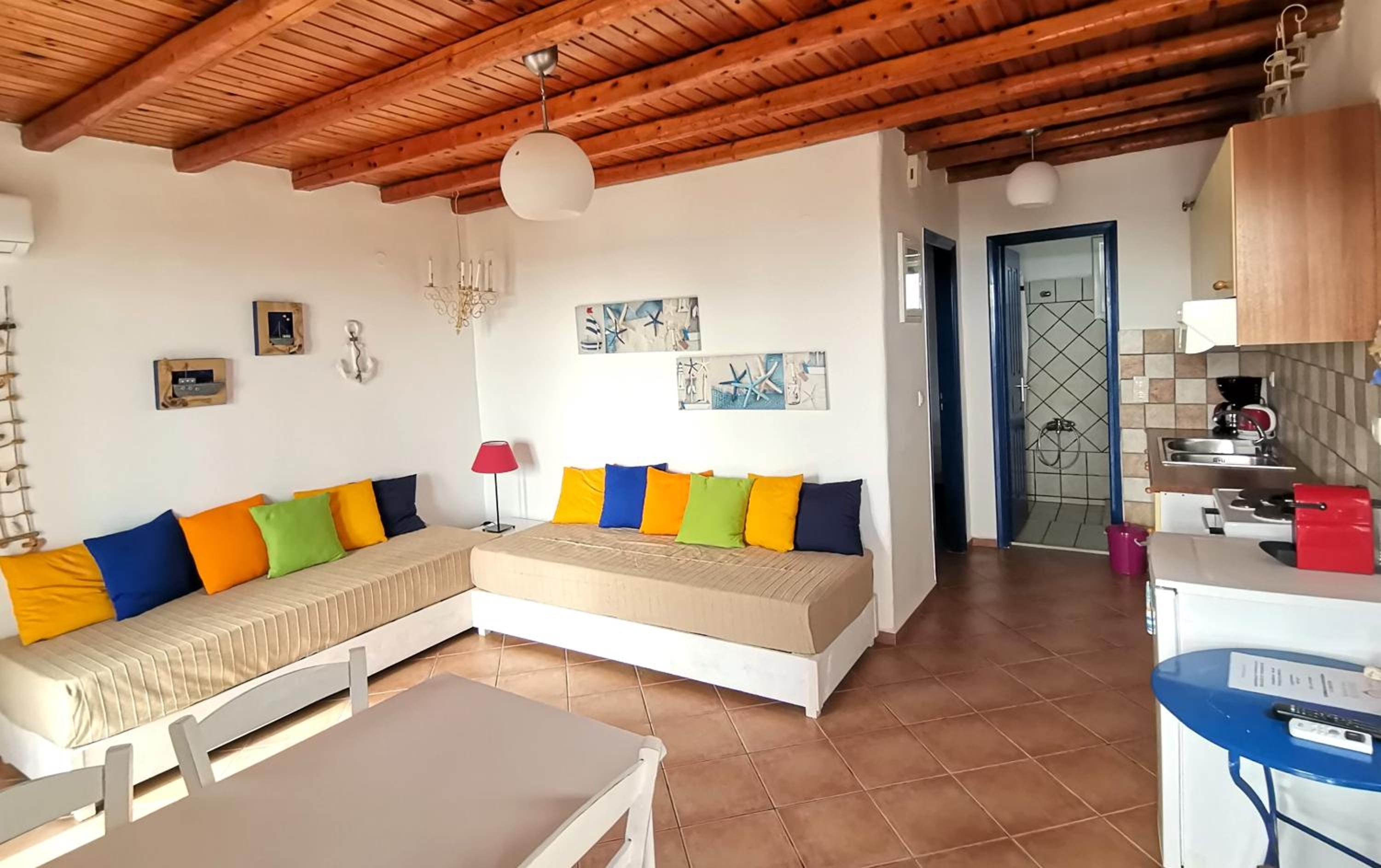 Maroussa's Apartments