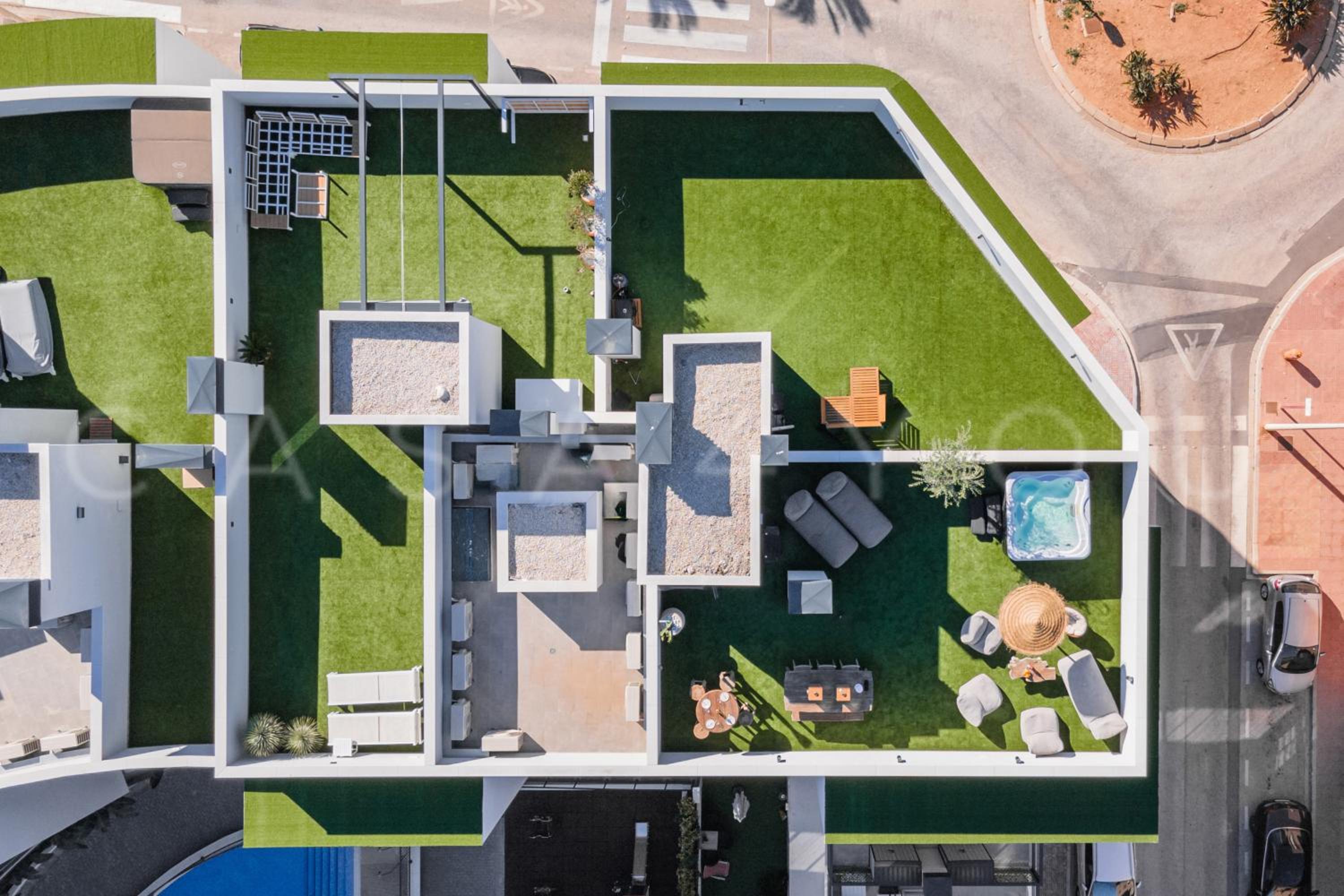 Casa Nimasa in Javea! Geweldig penthouse met dakterras en jacuzzi