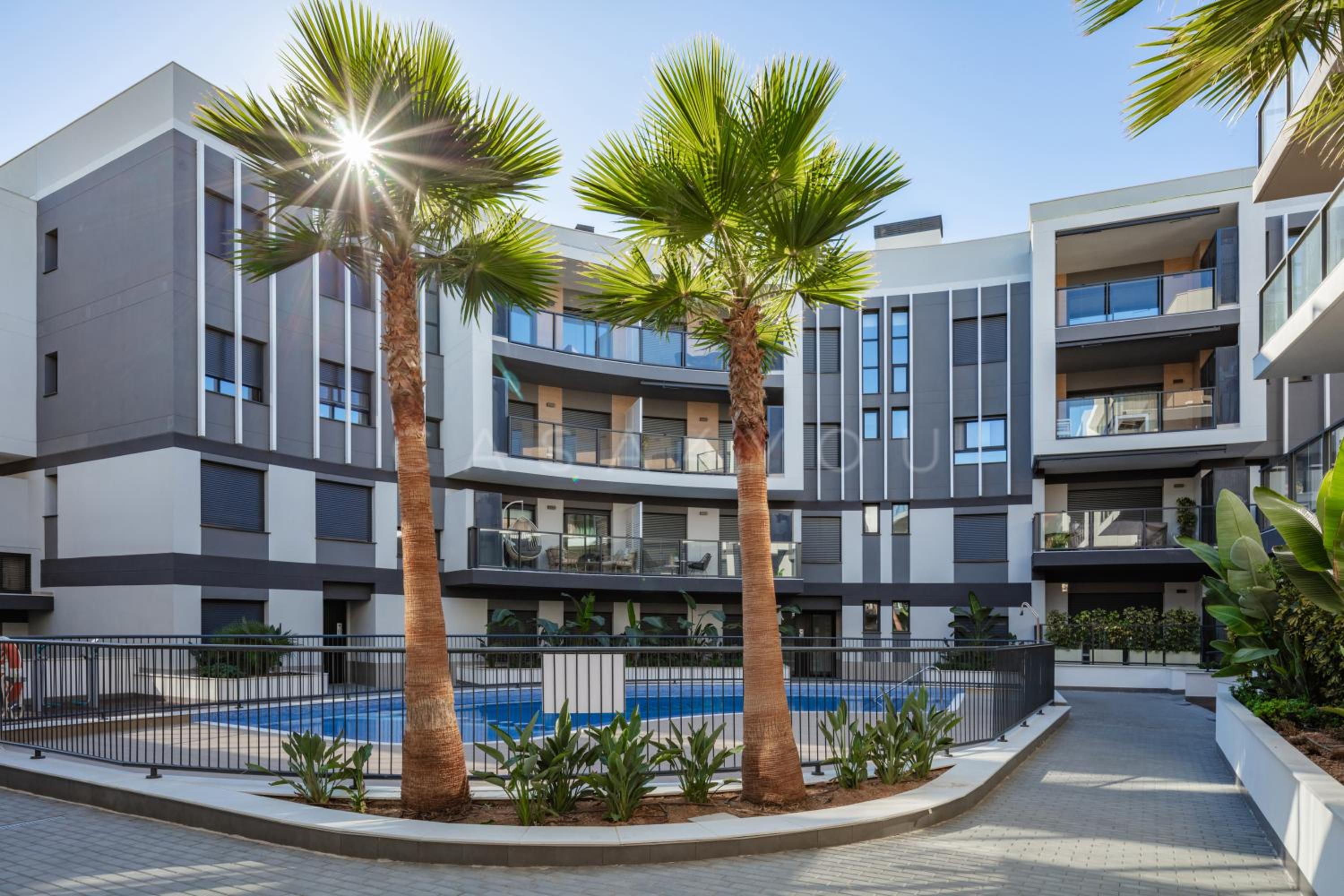 Casa Nimasa in Javea! Geweldig penthouse met dakterras en jacuzzi
