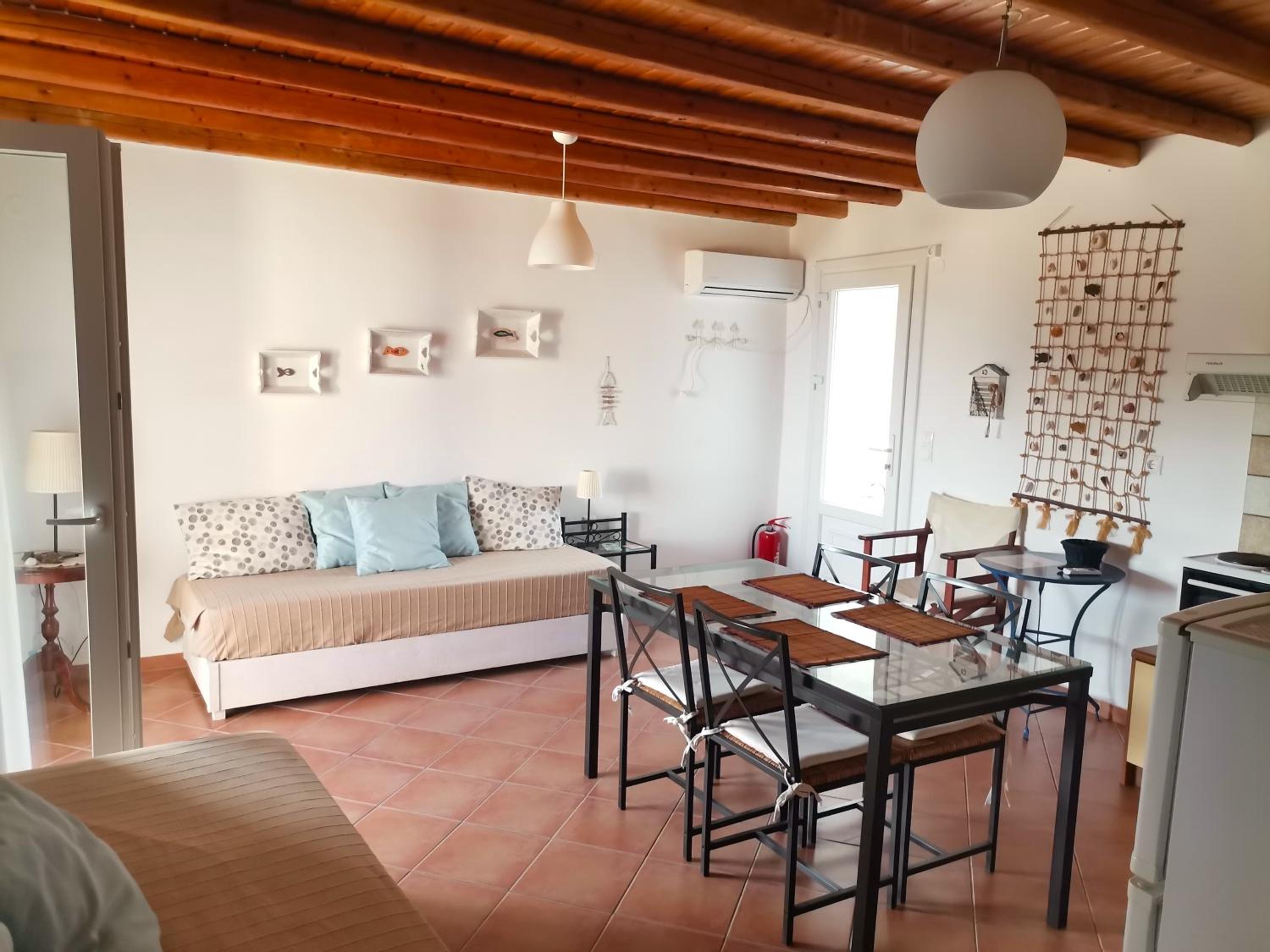 Maroussa's Apartments