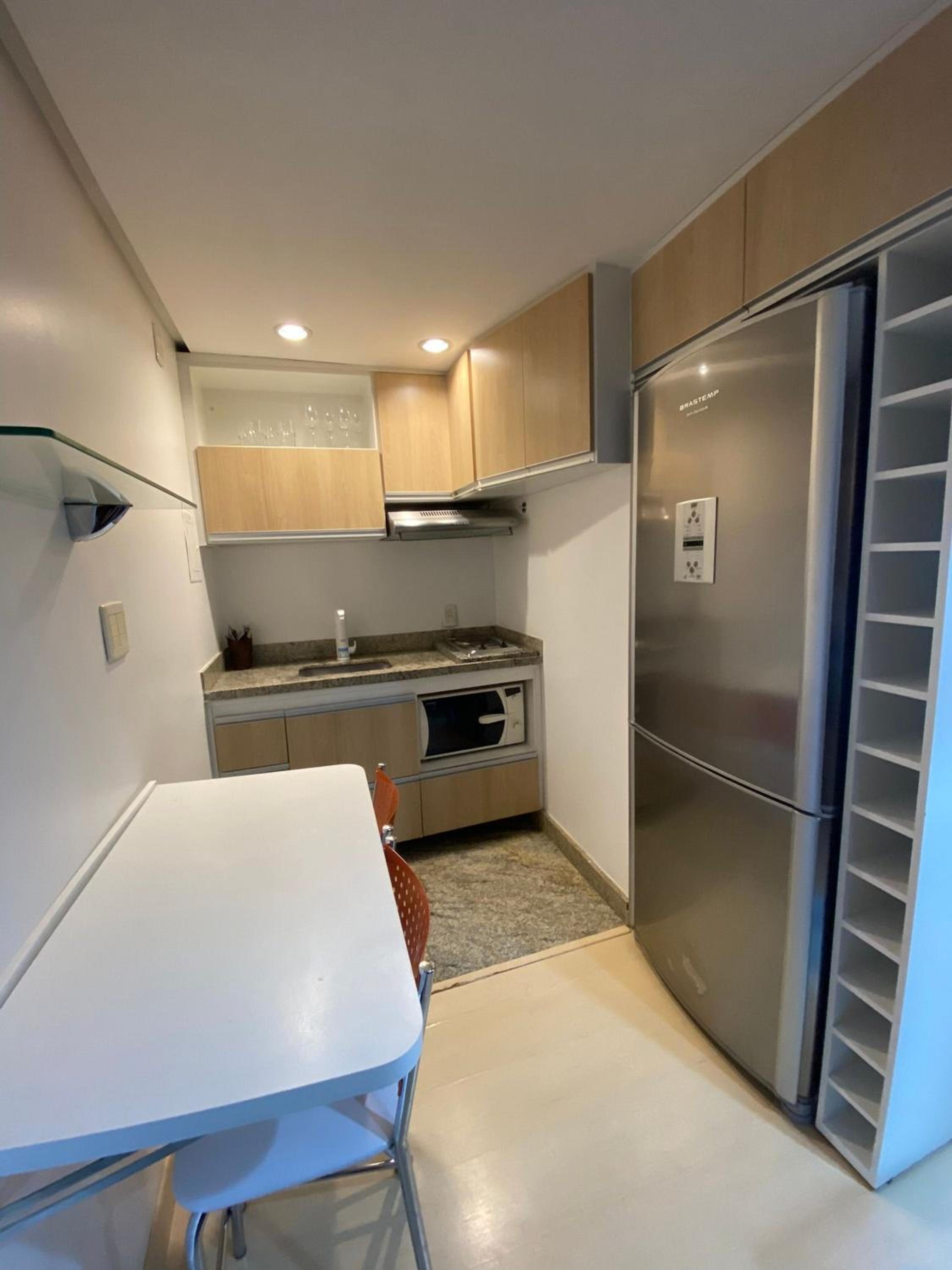 Flat 204 Lake Side