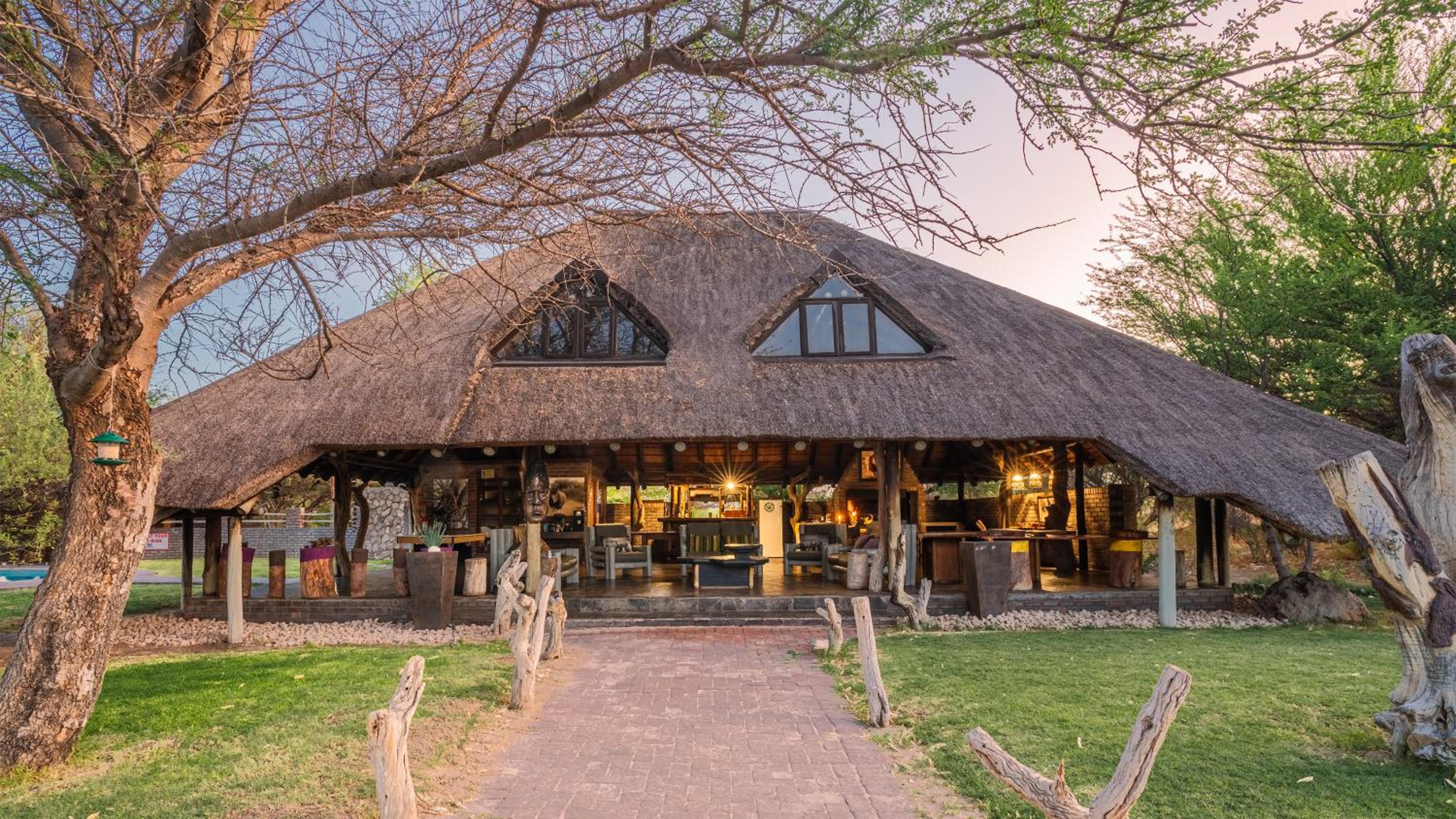 Grassland Safari Lodge