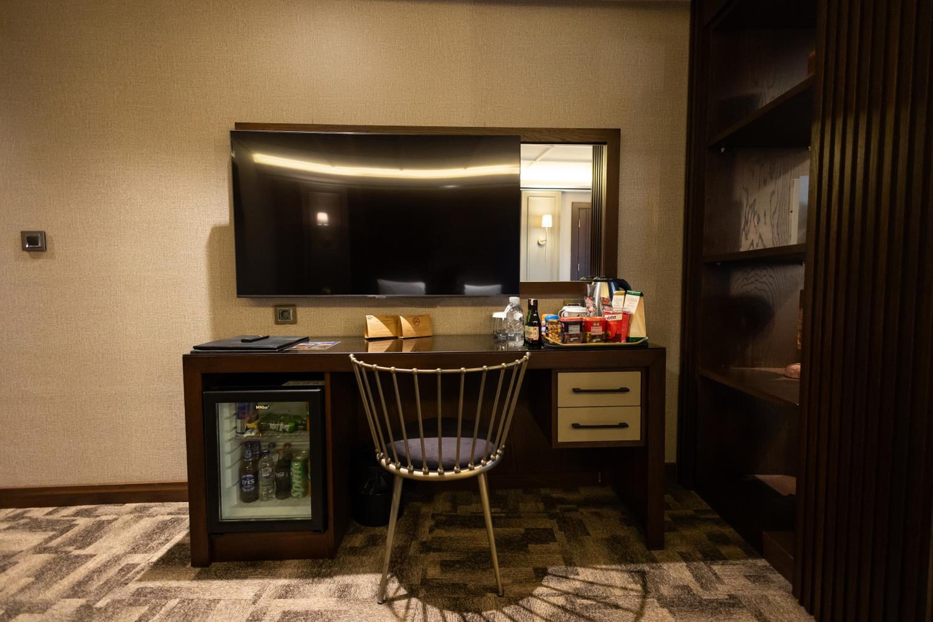 Tonight Port Otel - Image 55