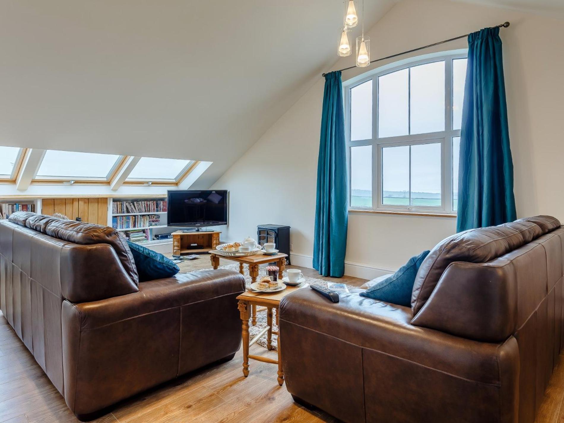 3 Bed in Bideford HAVEB view 5