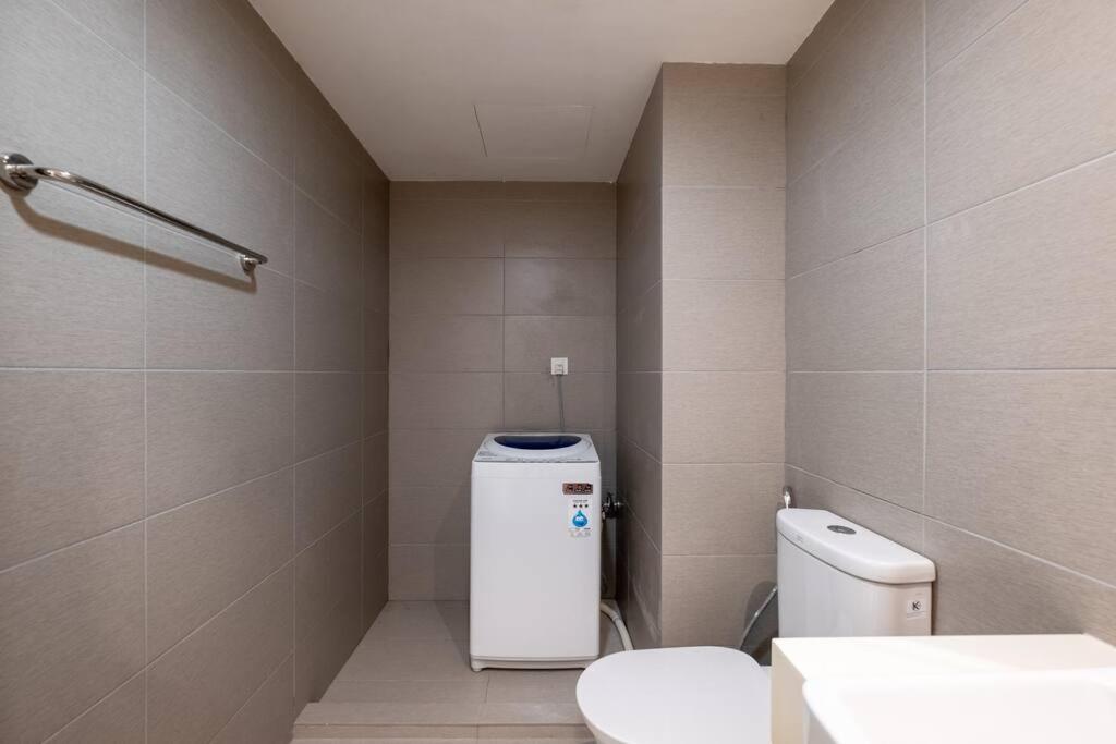 Bonne Journée Retreat in EkoCherasMall 5pax 中文房东