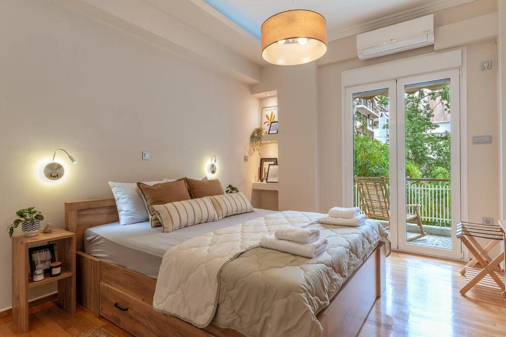 Cozy and modern Apartment in Pagrati