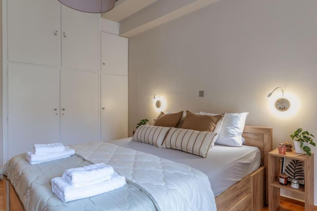 Cozy and modern Apartment in Pagrati