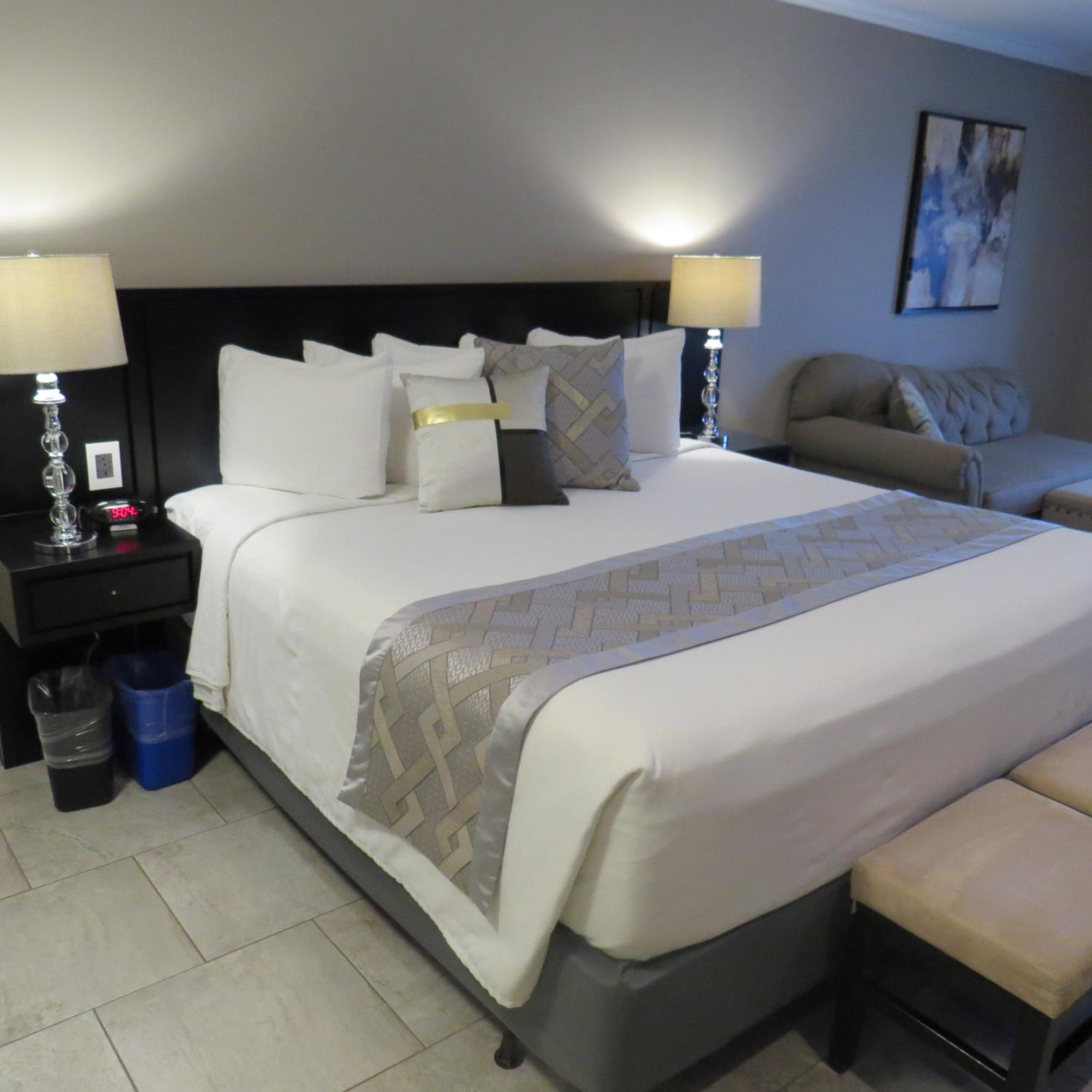 Dockside Suites