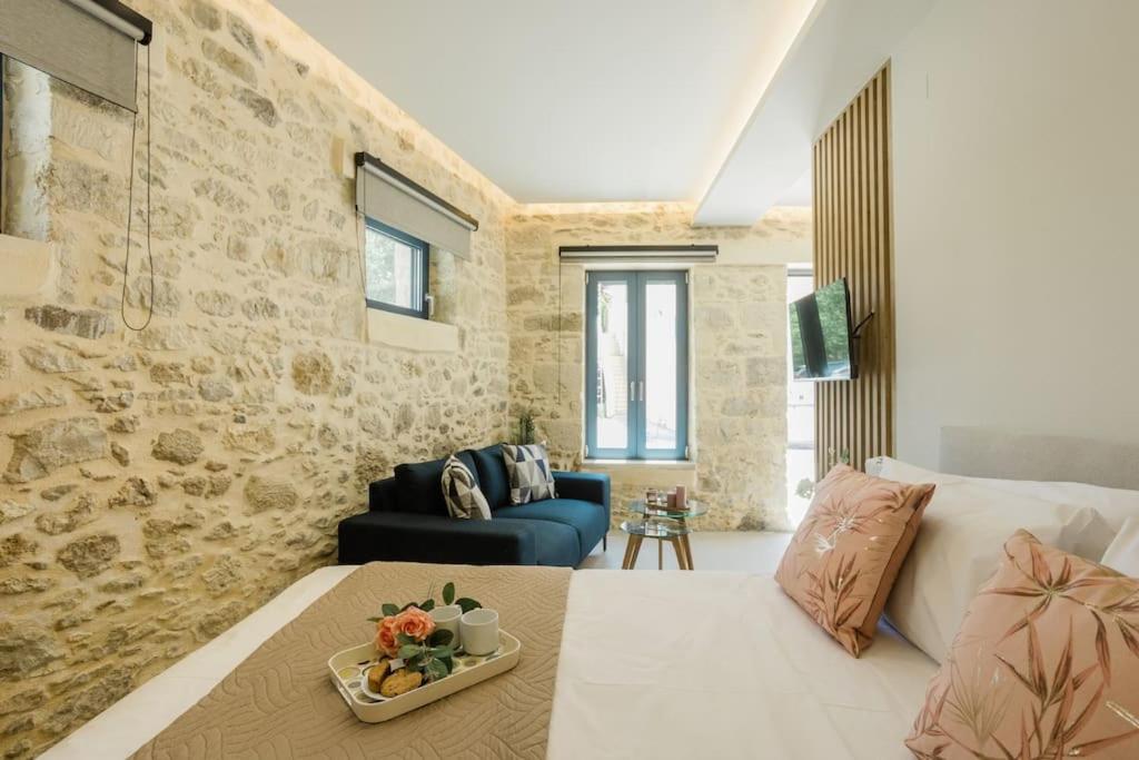 Diamanto Home