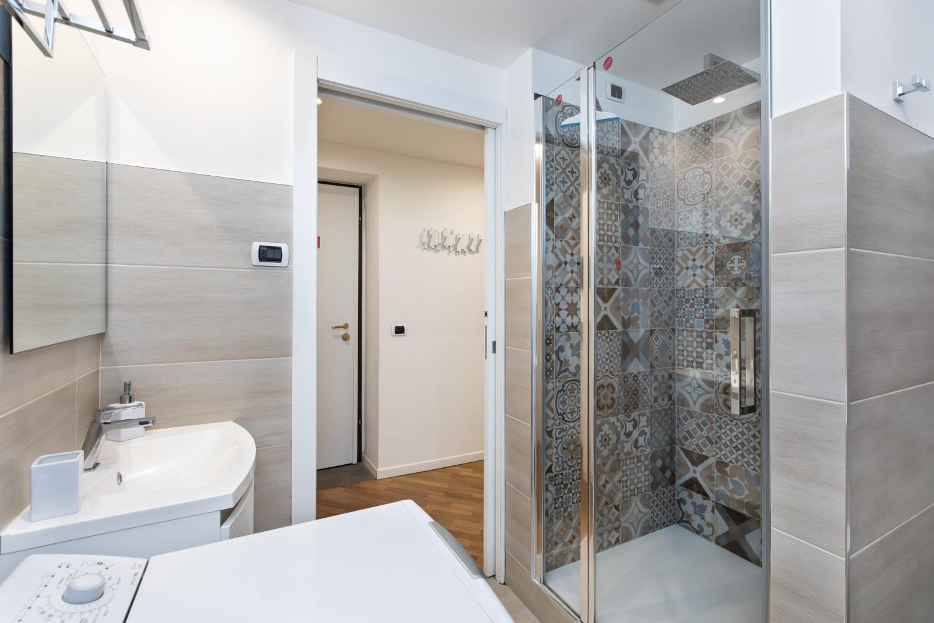 MagnoliaApartments - 5 Nirone Center photo 4