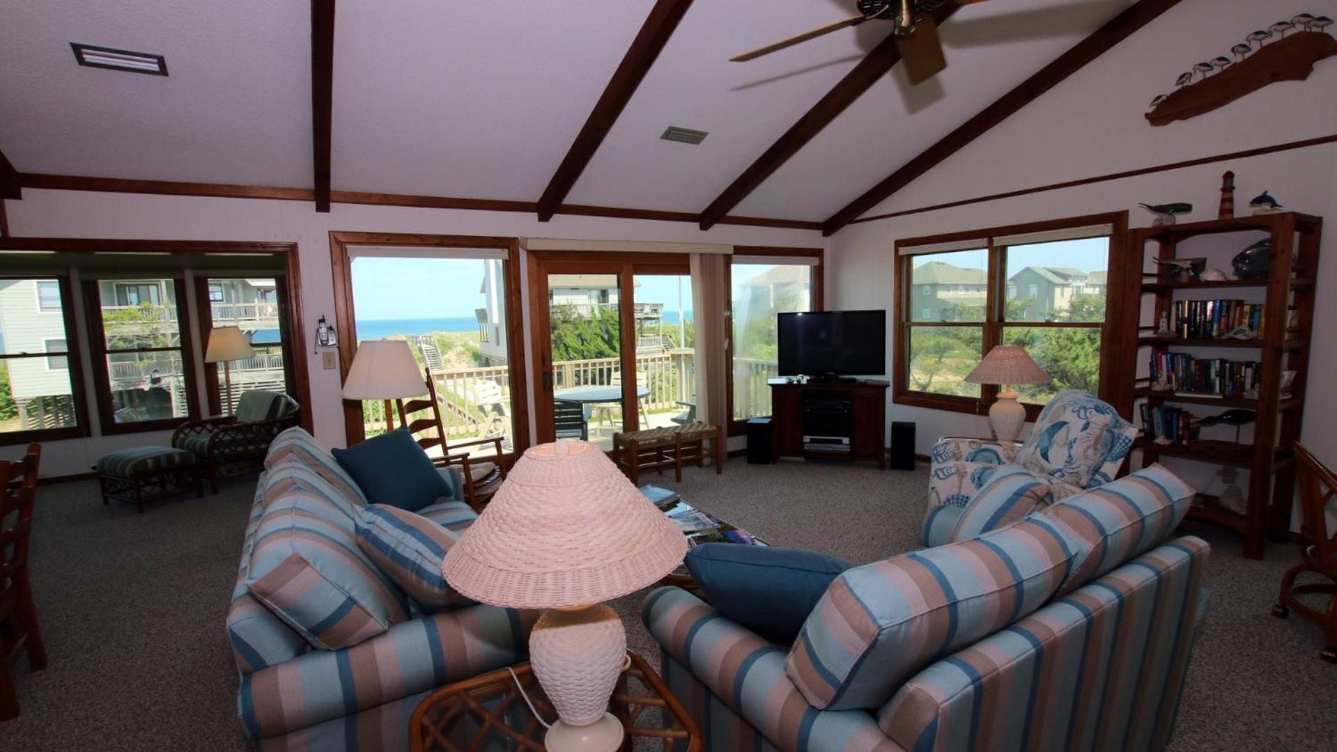 SA116, Sandcastle- Semi-Oceanfront, Close to beach, Ocean views view 3