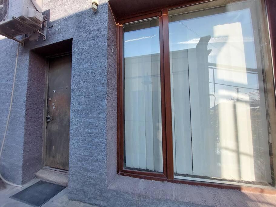 Vintage 2BDR Apt in City Center. Saburtalo District view 4