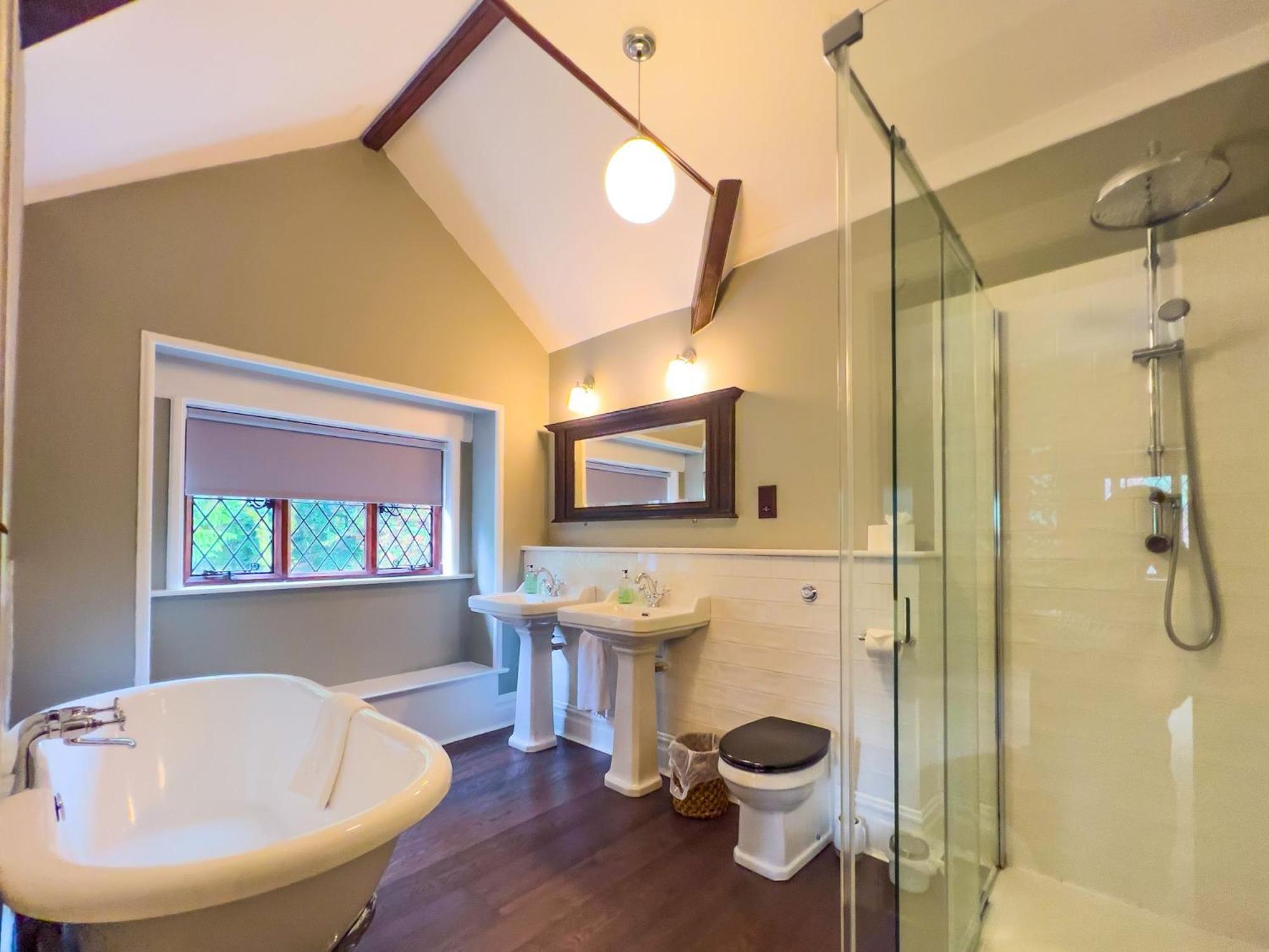 Daweswood, Patterdale, characterful with fairy tale garden and fell walks from the door