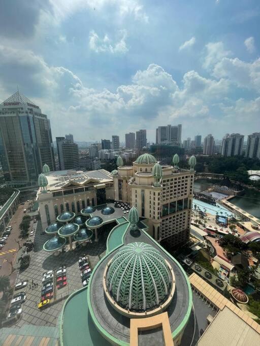 New-SunwayLagoonFamilySuite-highest floor-2-4pax-Netflix-Balcony-SuperFastInternet photo 7