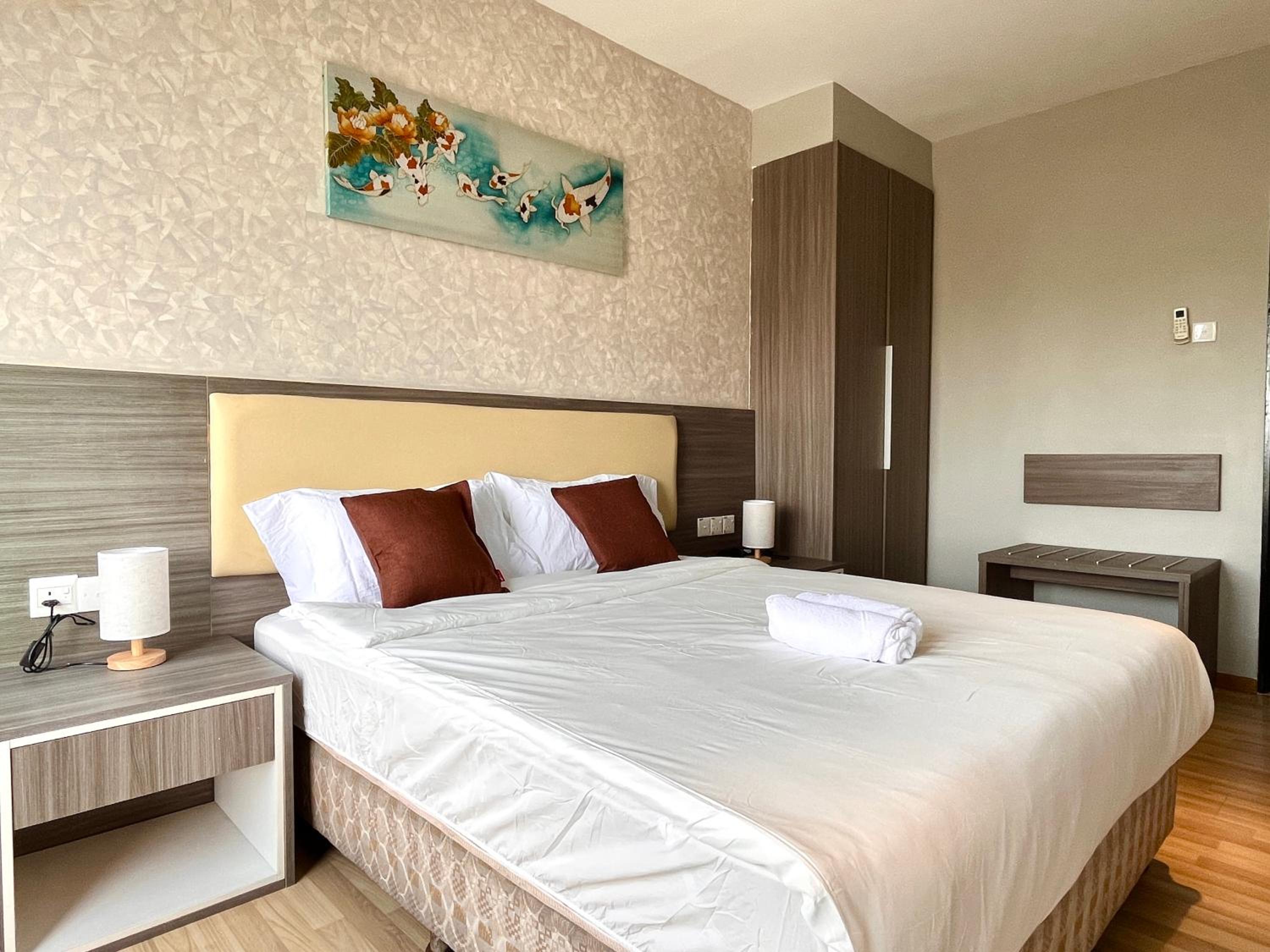 HillMark Suites