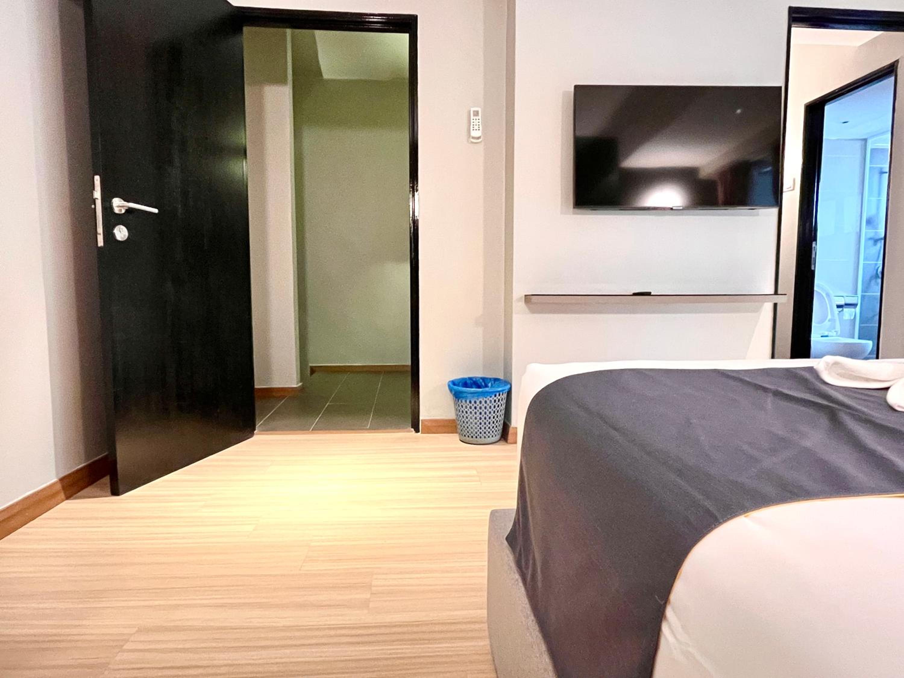 HillMark Suites