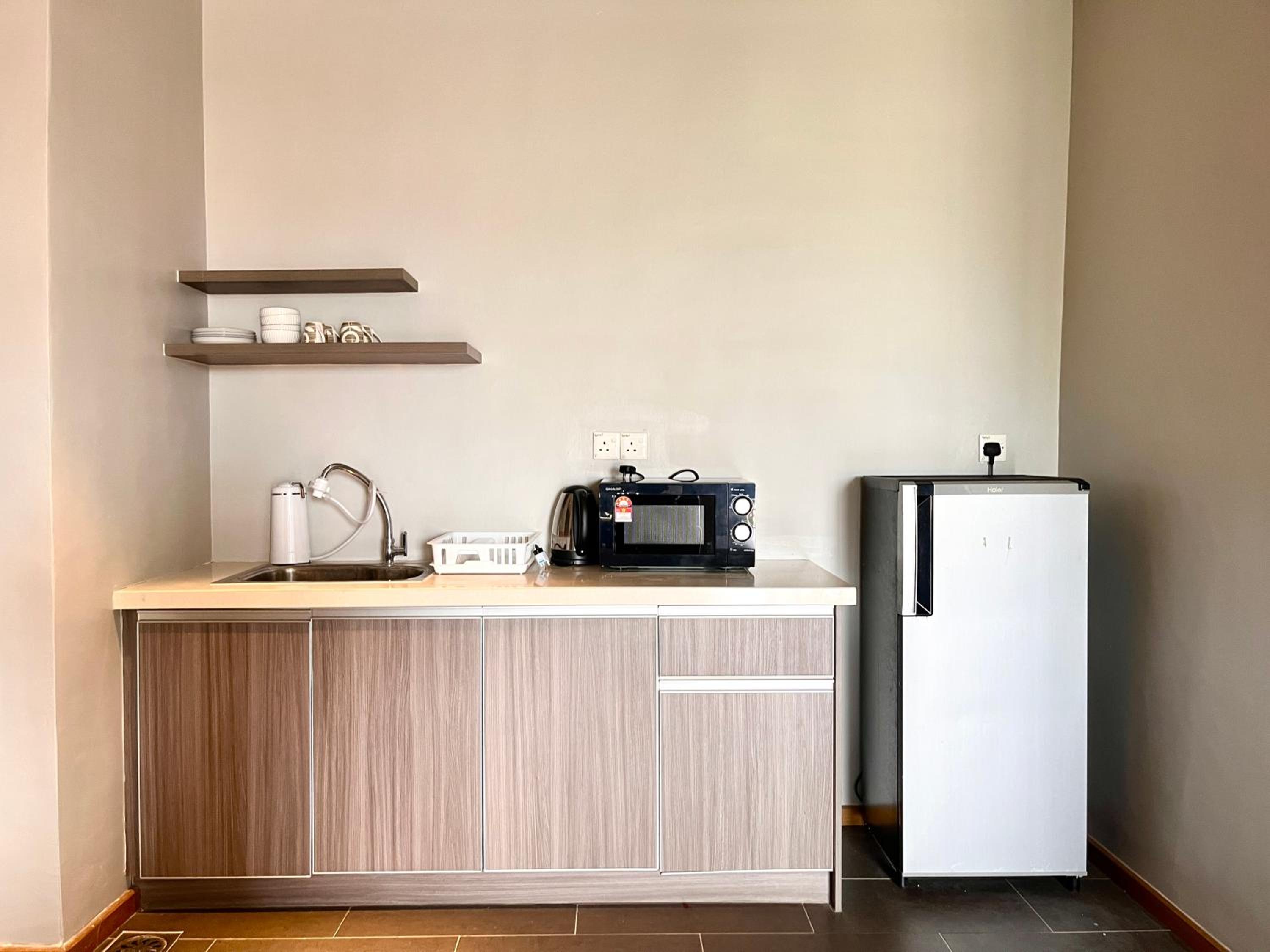 HillMark Suites