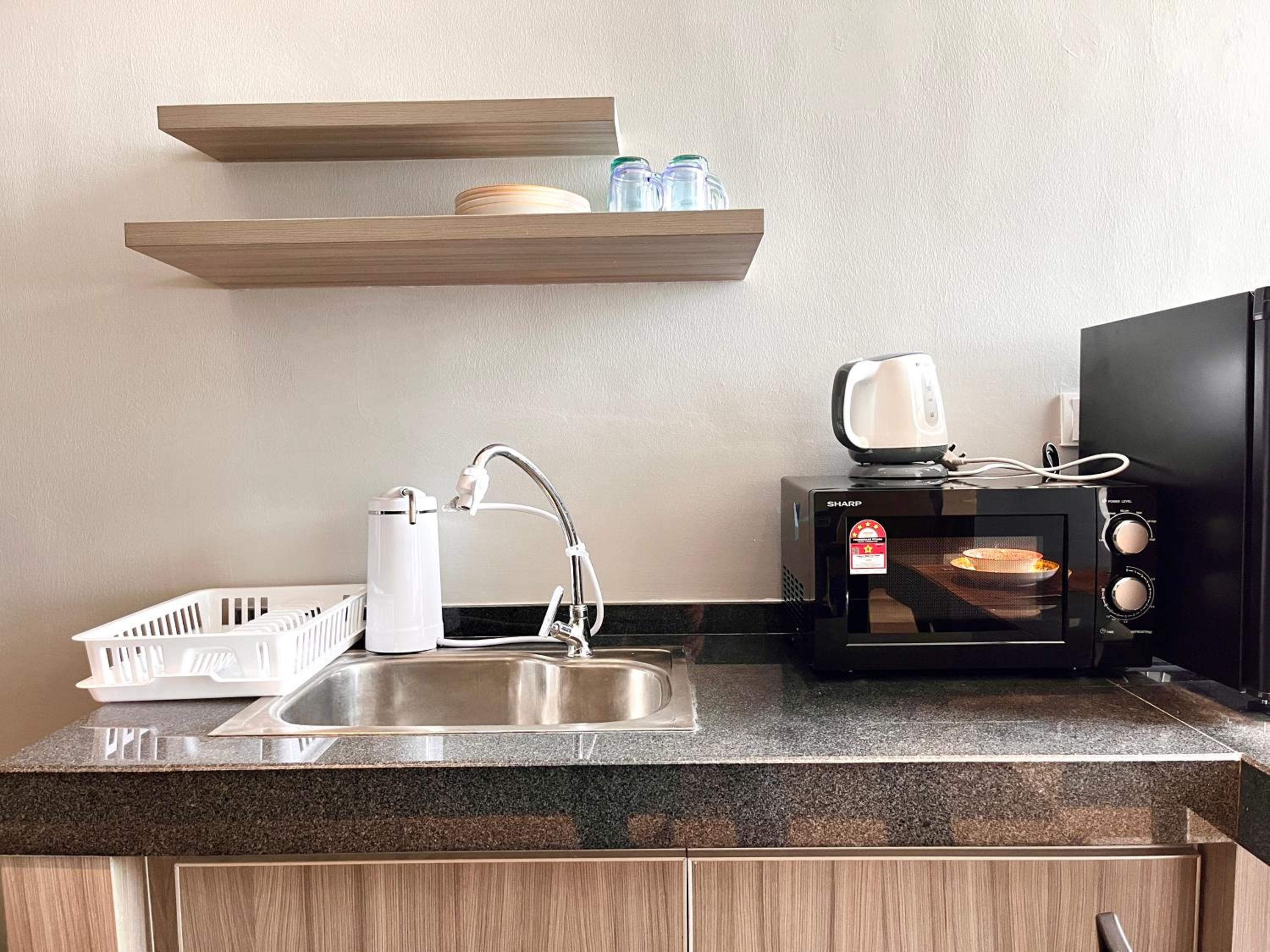 HillMark Suites