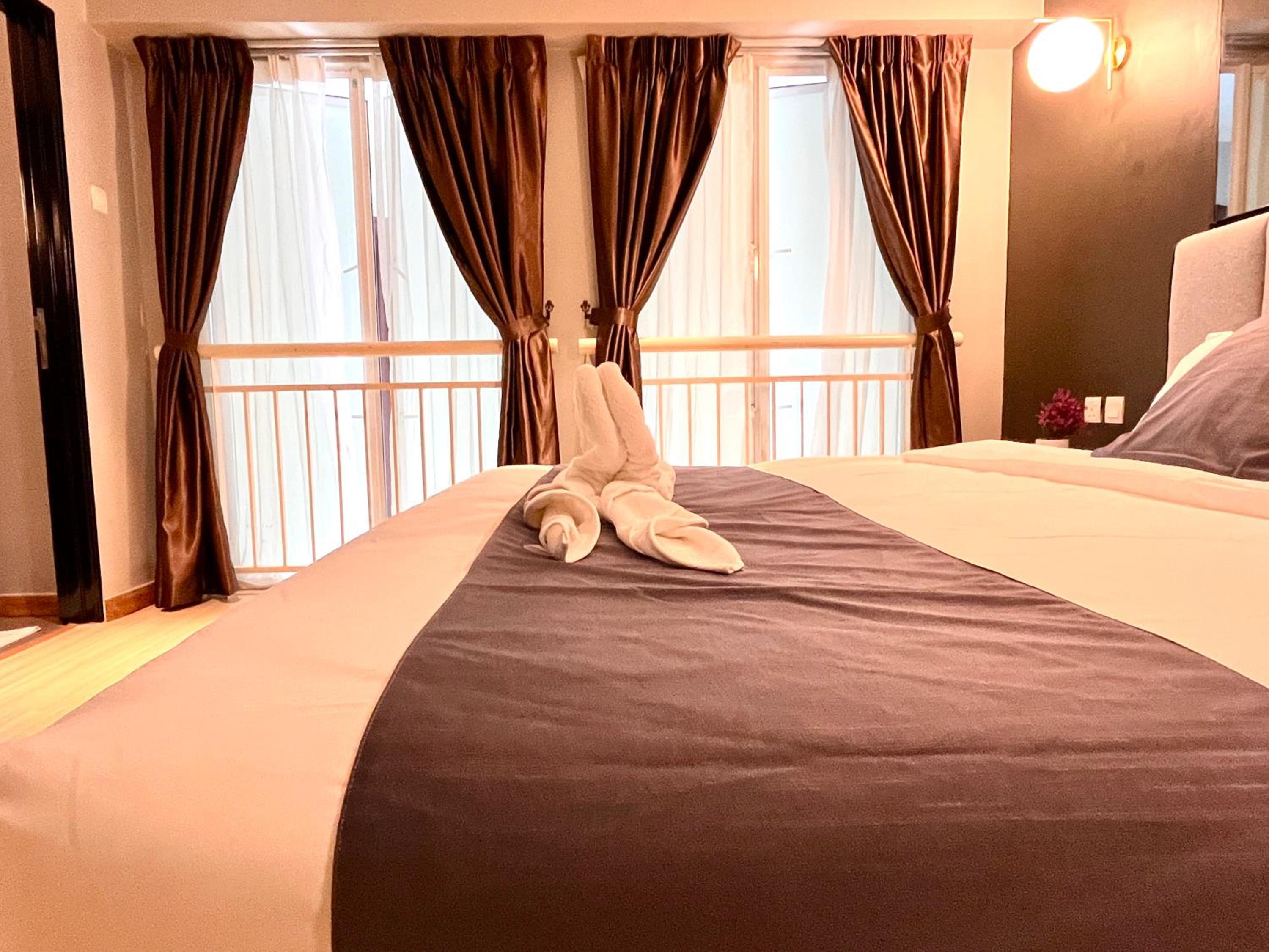 HillMark Suites