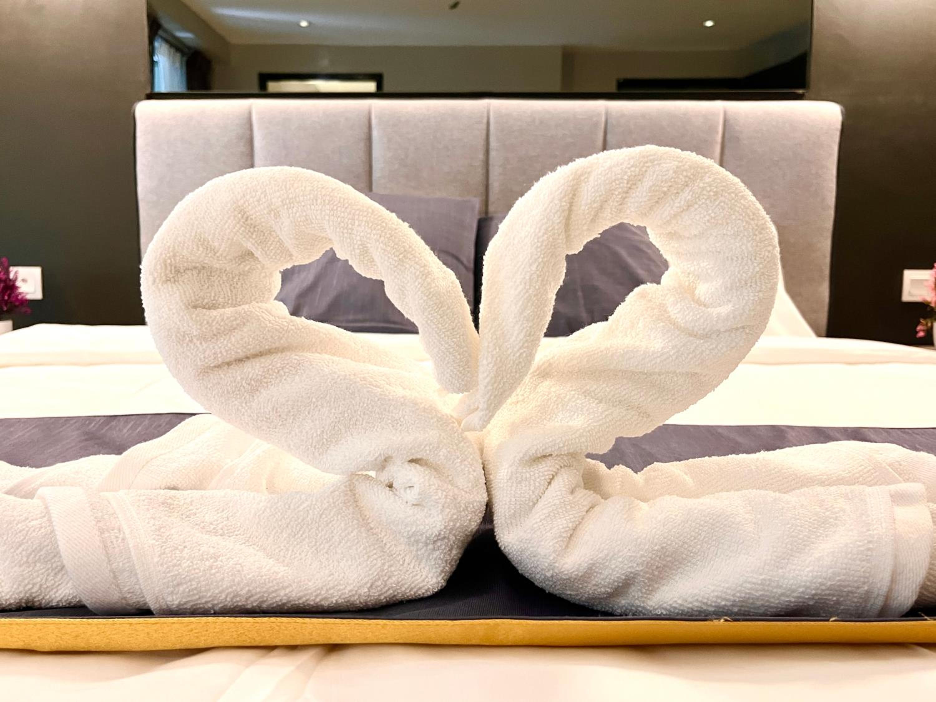 HillMark Suites