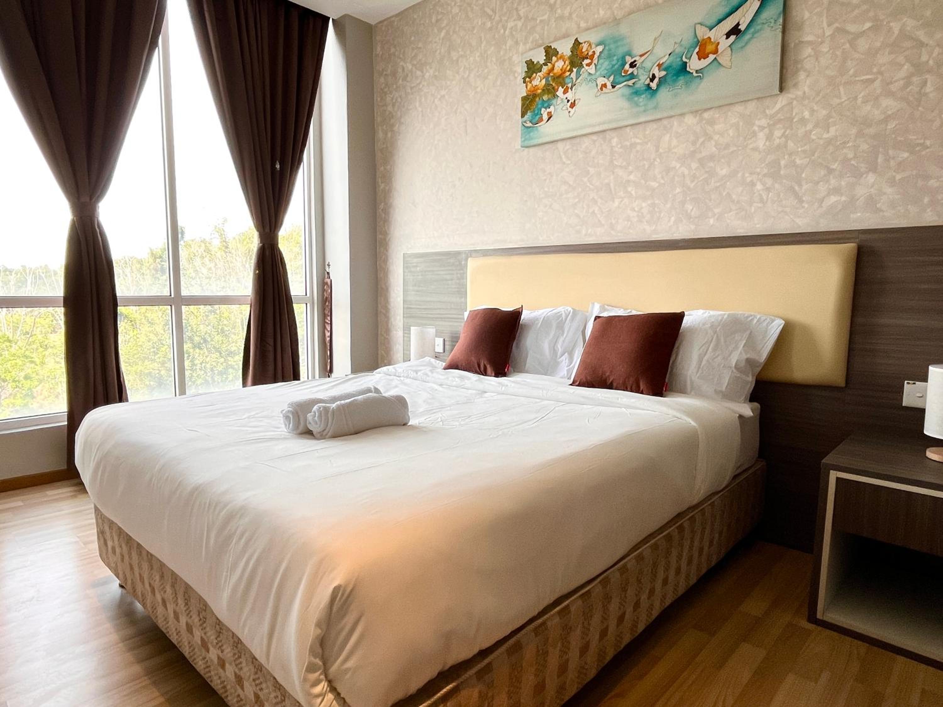 HillMark Suites