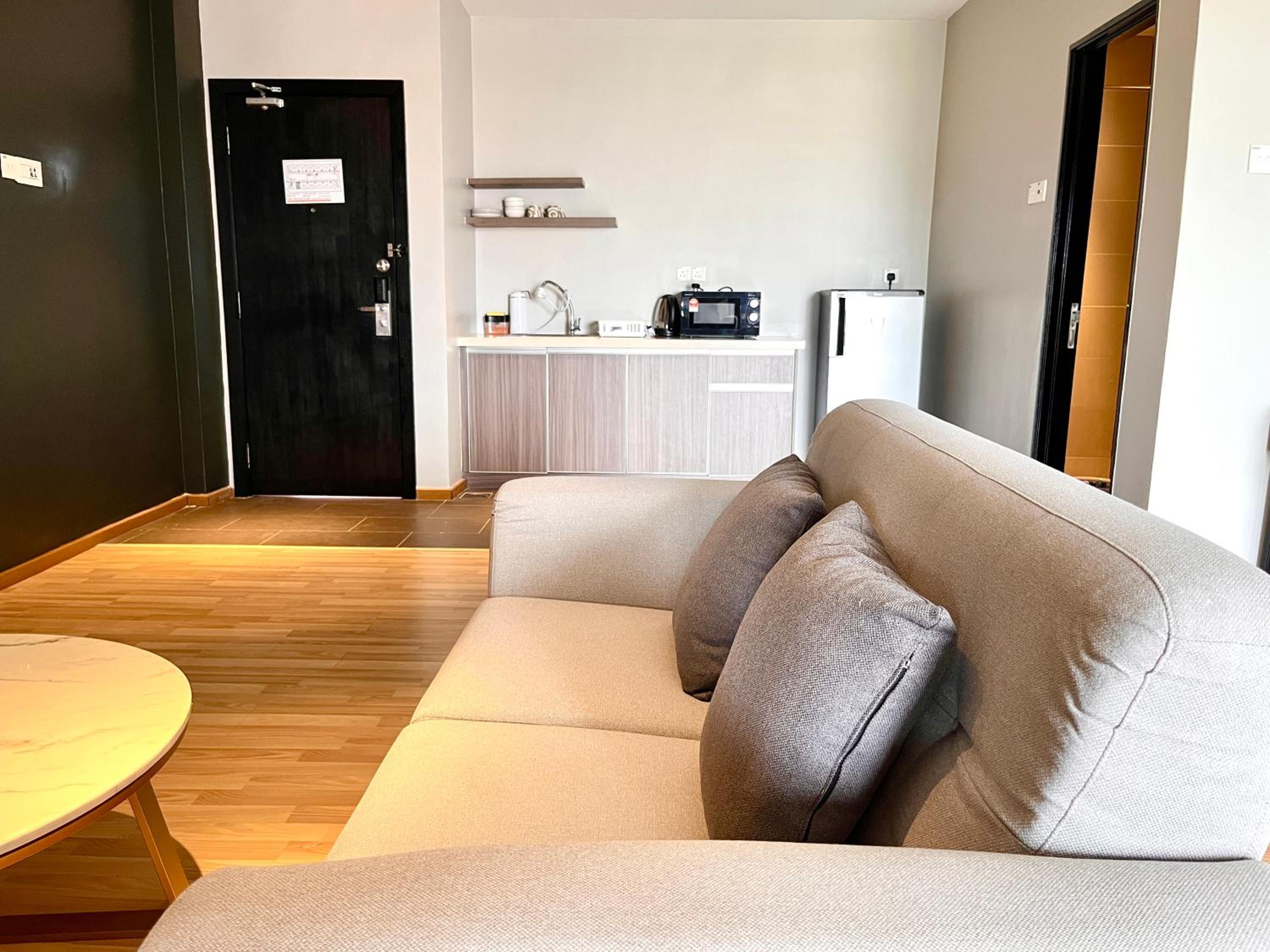 HillMark Suites