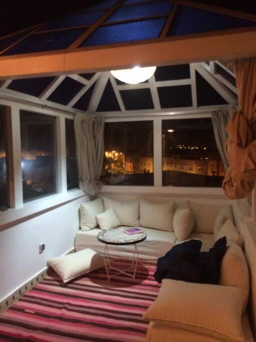 lounge