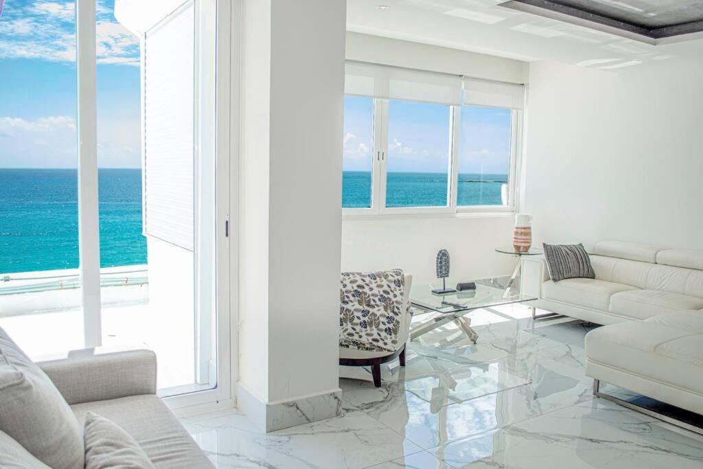 Luxury ocean front apartment, 2 br, beach, gym, spa