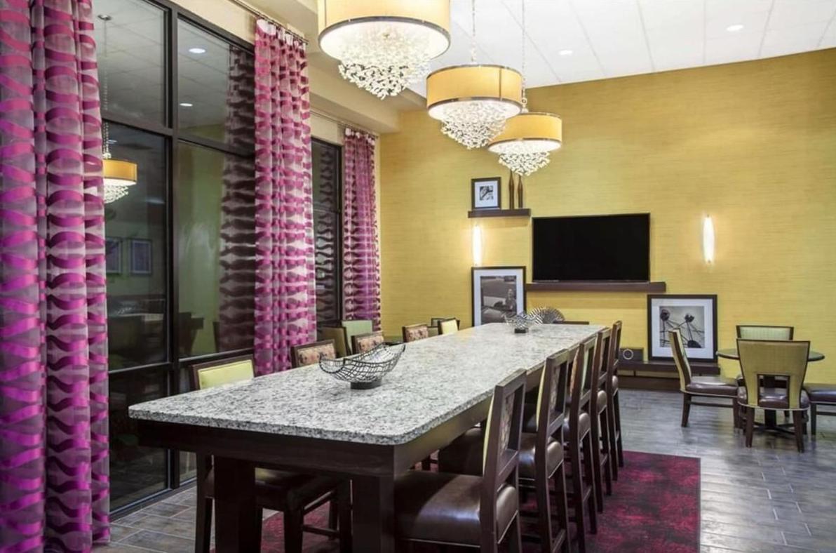 Hotel Orlando Palms - Image 1