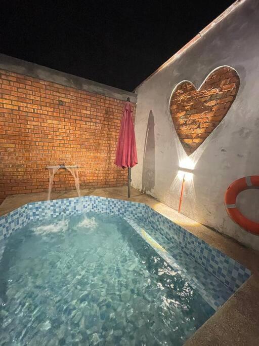 56 Glory 3min to beach private swimming pool Steamboat photo 1