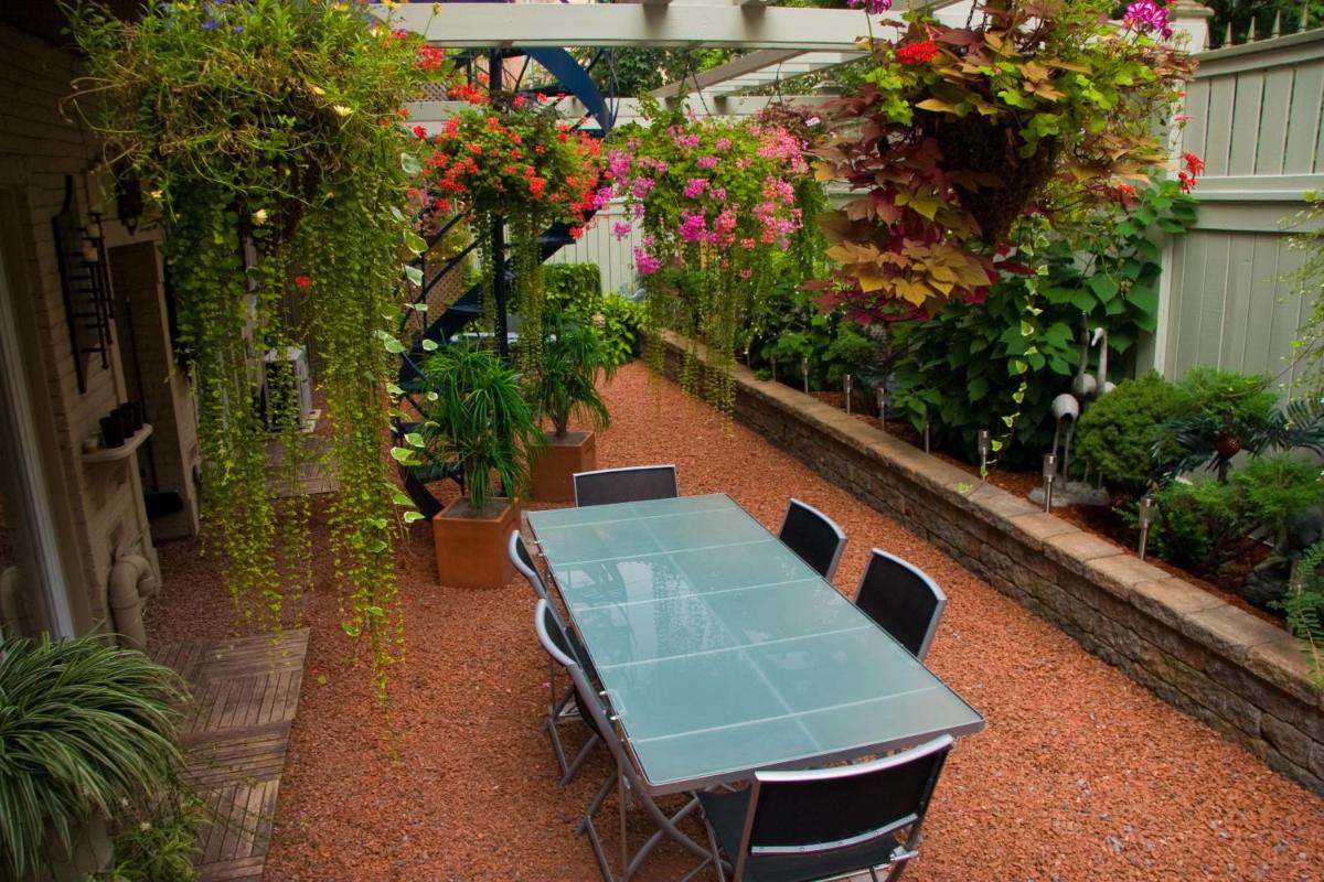 Le Cartier Bed and Breakfast