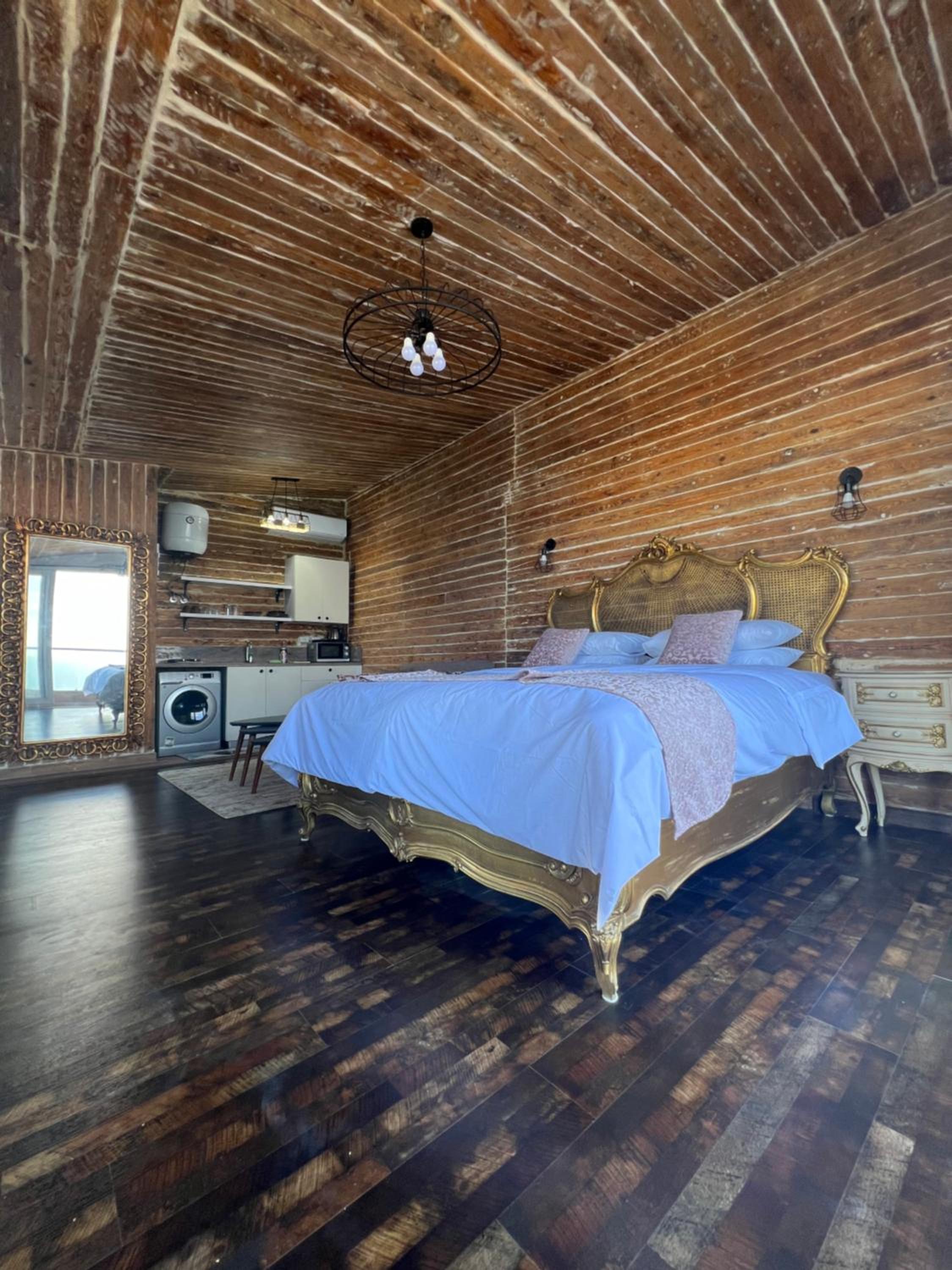 Sea View Cabin
