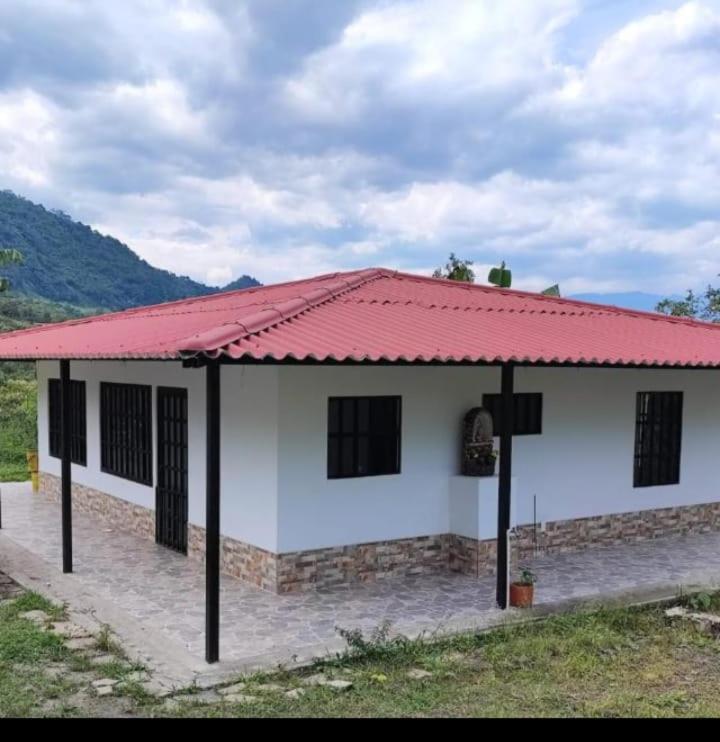 CASA CAMPESTRE LAS MARIAS