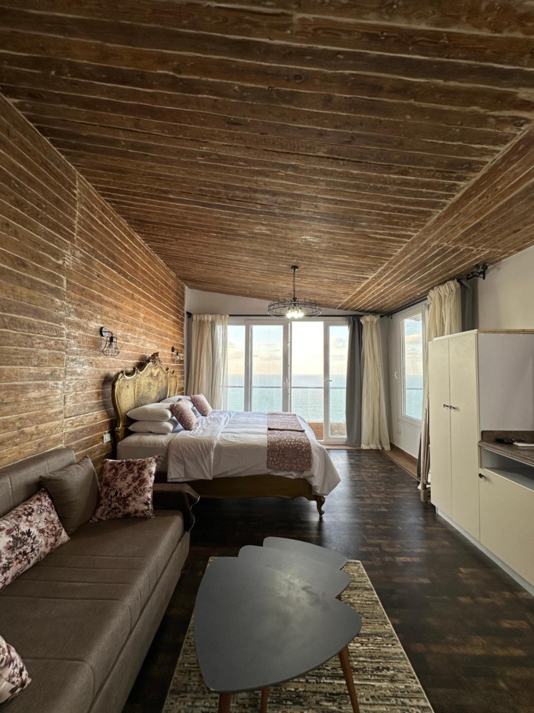Sea View Cabin